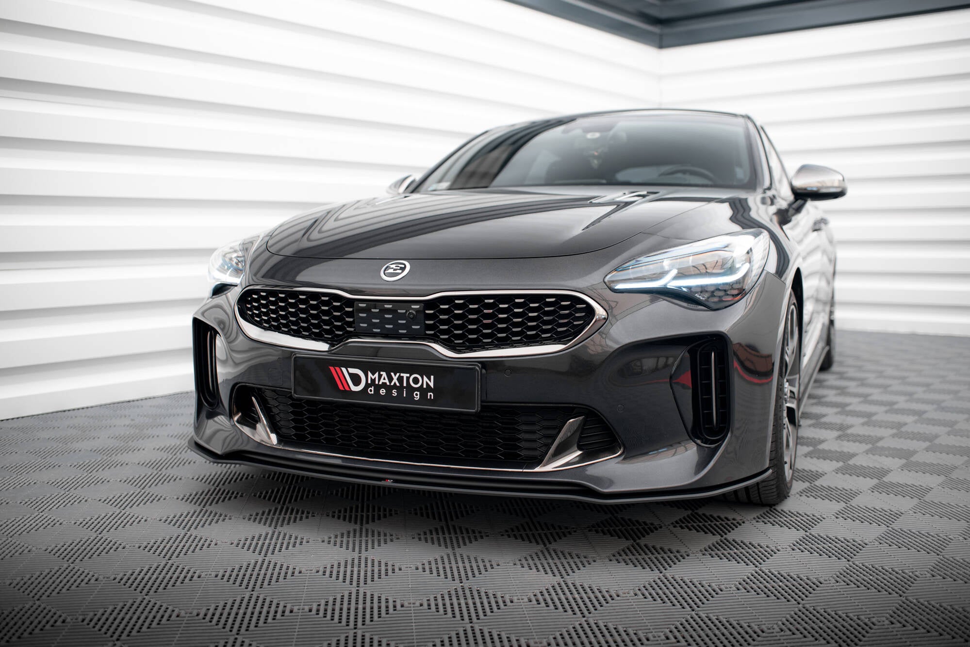 Maxton Design Street Pro Front Splitter para Kia Stinger GT / GT-Line / Standard Mk1 - imagen 1