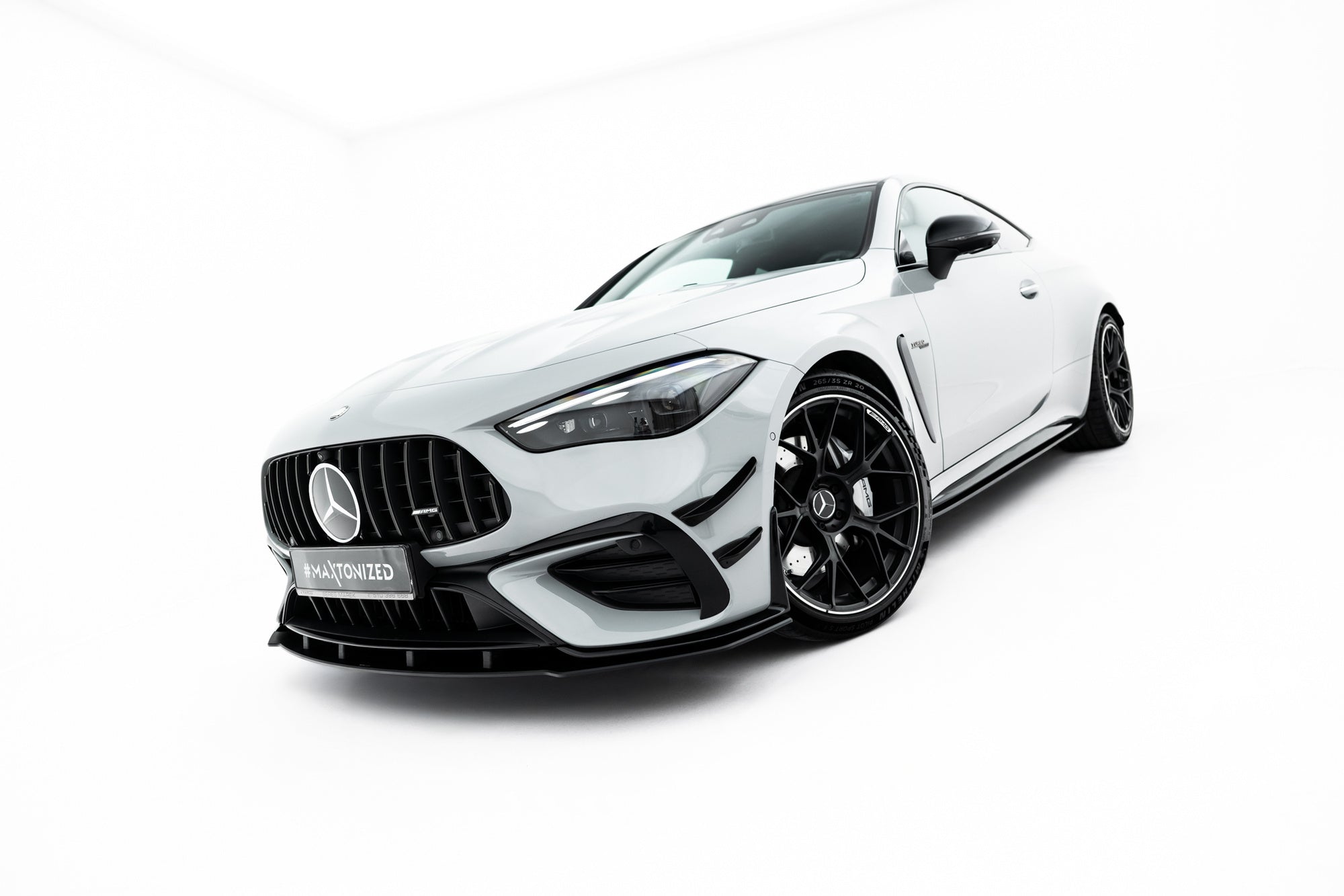 Maxton Design Street Pro Front Splitter para Mercedes-AMG CLE 53 Aero C236 - imagen 5