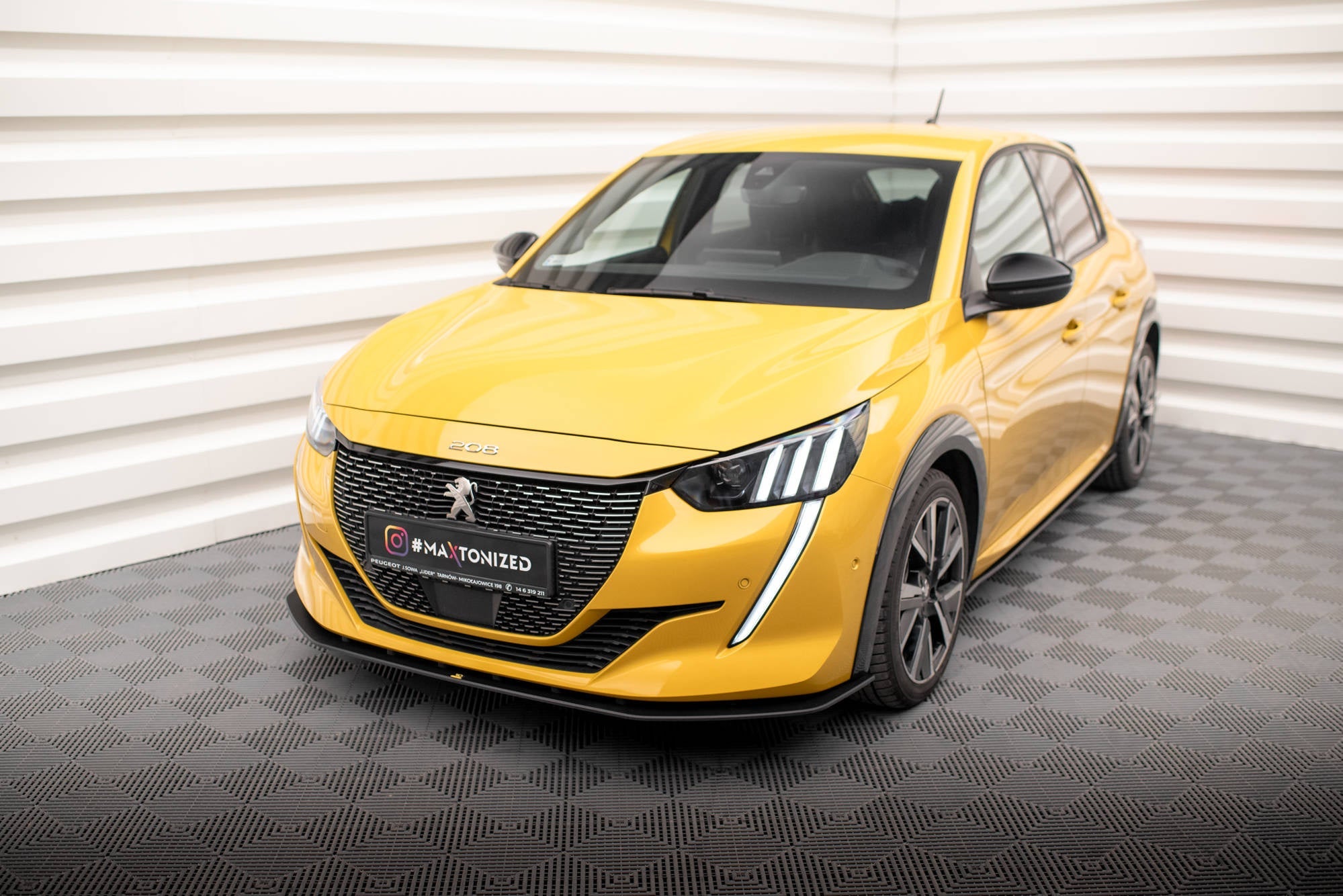 Maxton Design Street Pro Front Splitter para Peugeot 208 GT Mk2 - imagen 3