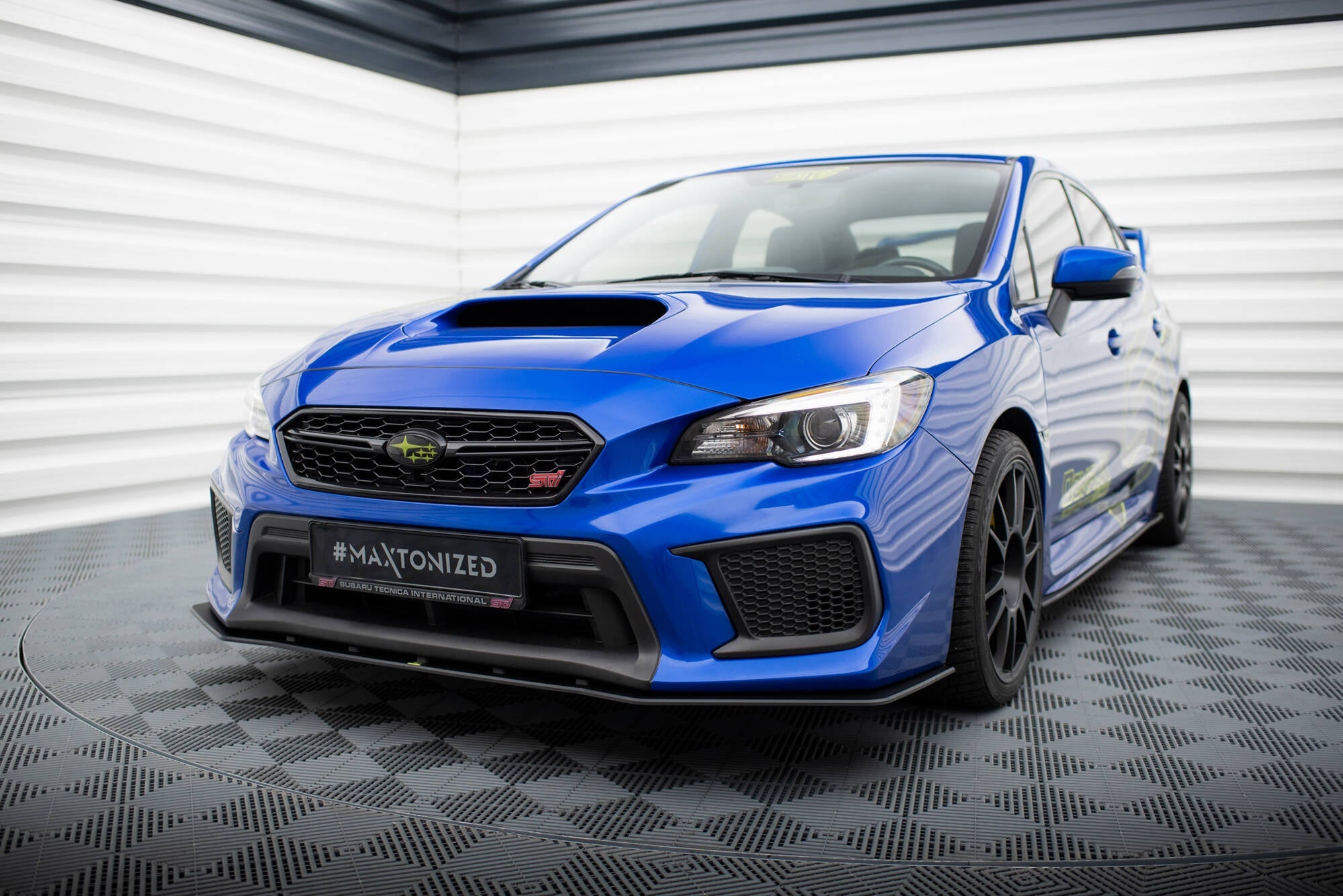Maxton Design Street Pro Front Splitter para Subaru WRX STI Mk1 Facelift - imagen 1
