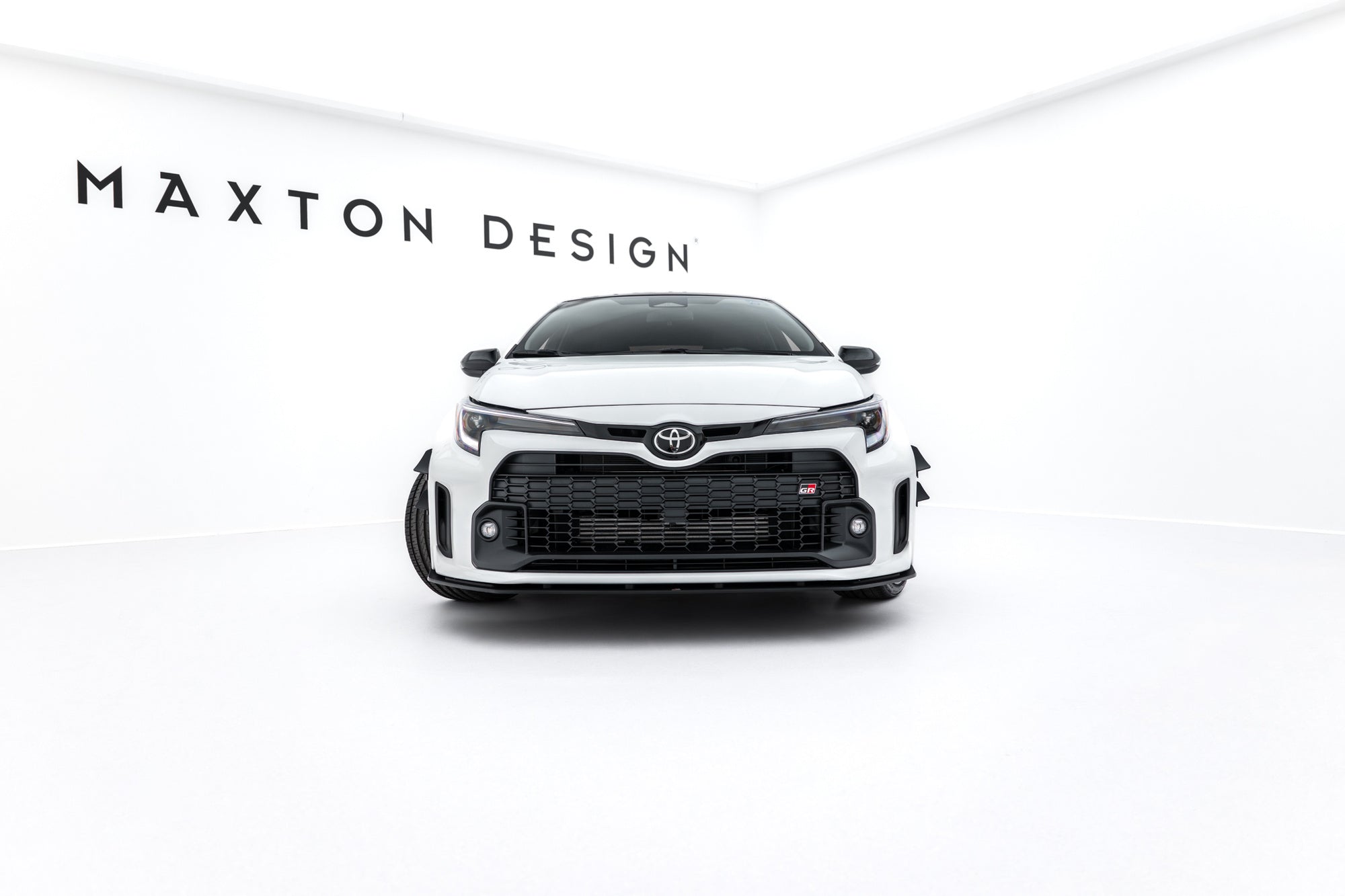 Maxton Design Street Pro Front Splitter para Toyota GR Corolla Mk12 - imagen 6