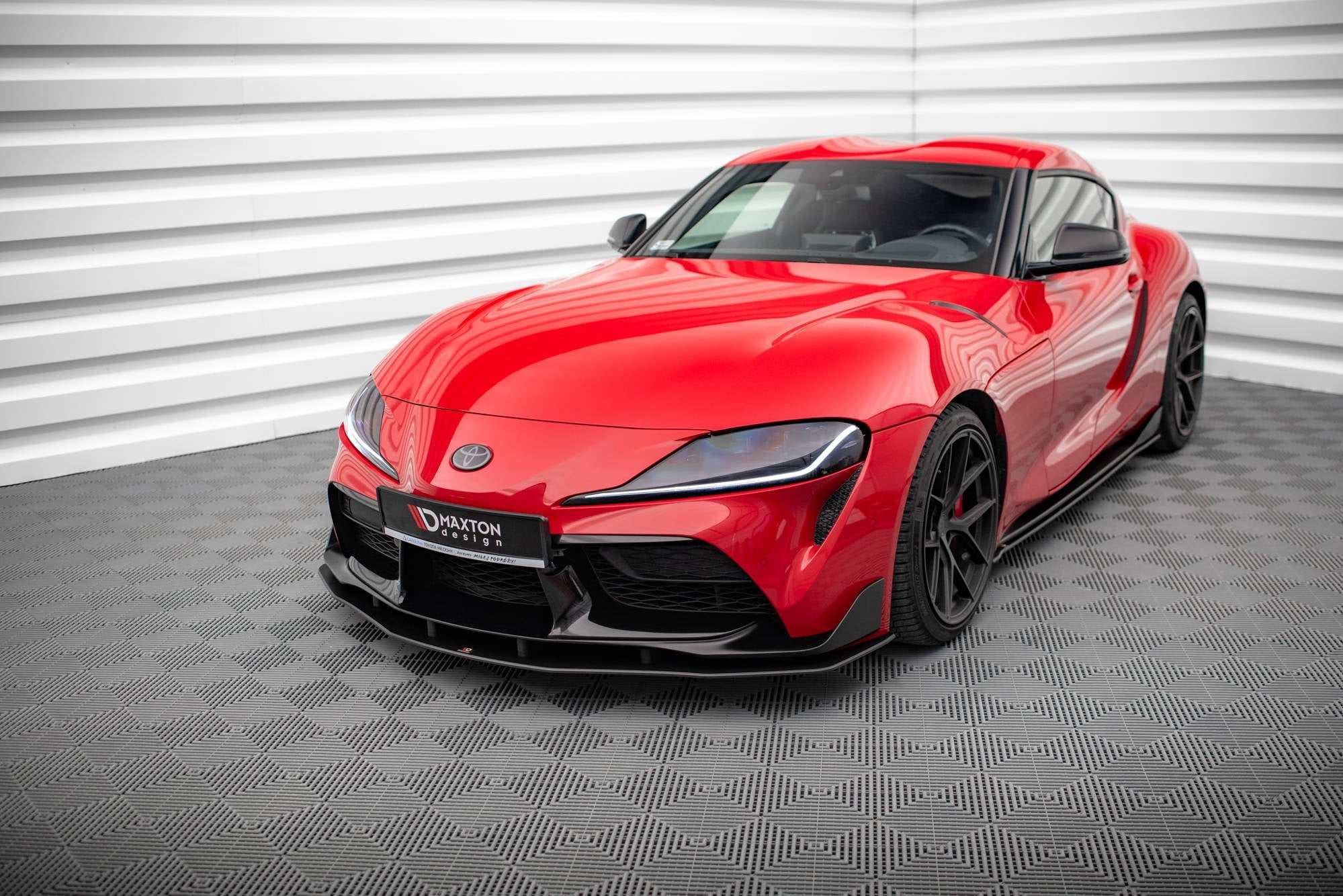 Maxton Design Street Pro Front Splitter para Toyota Supra Mk5 - imagen 1