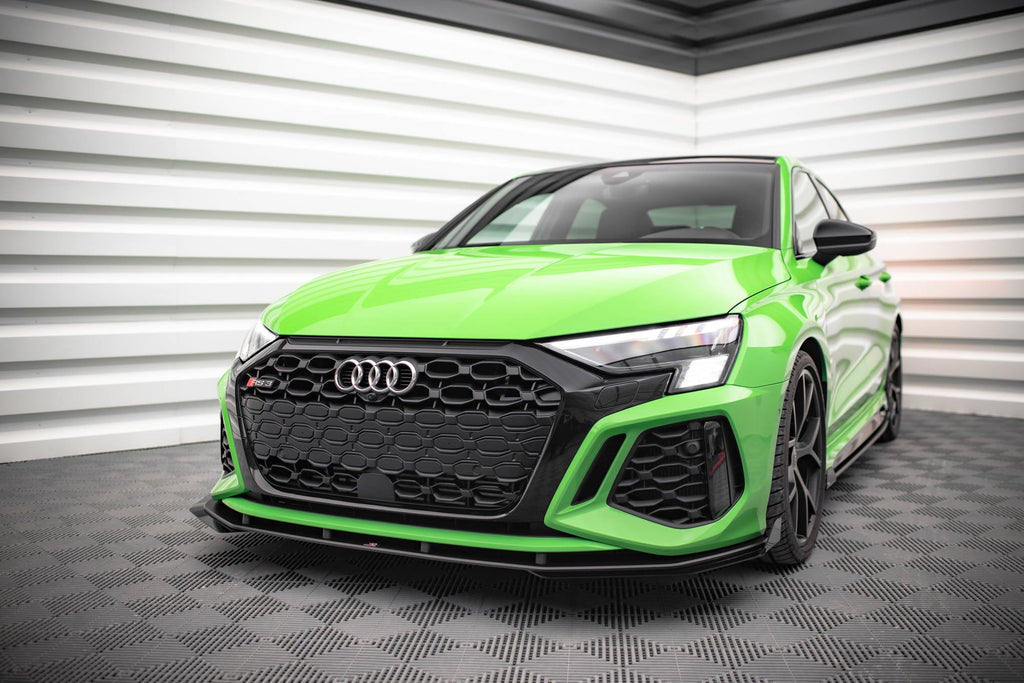Maxton Design Street Pro Front Splitter V.1 + Flaps para Audi RS3 8Y - imagen 1