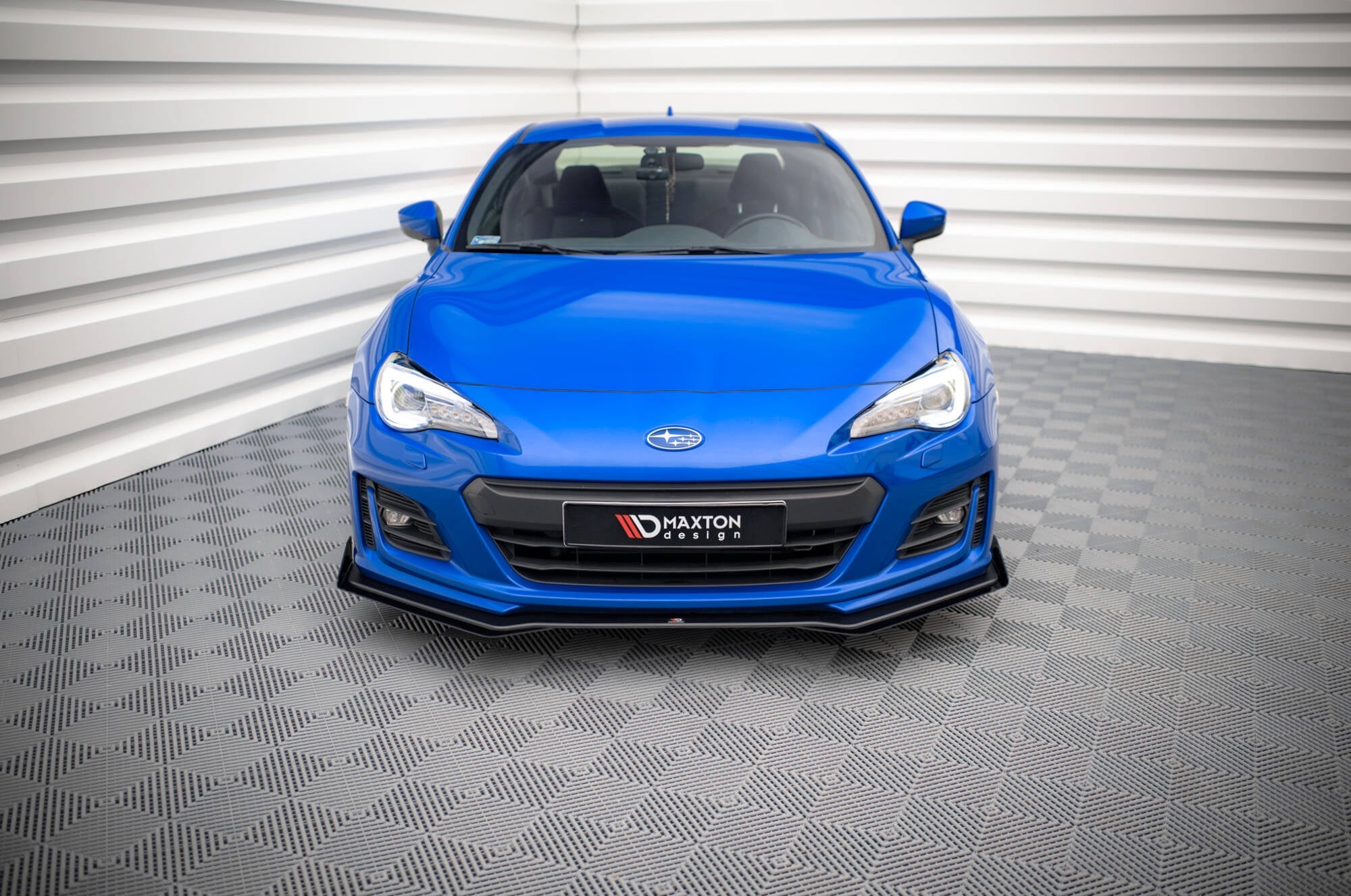 Maxton Design Street Pro Front Splitter V.1 + Flaps para Subaru BRZ Mk1 Facelift - imagen 2