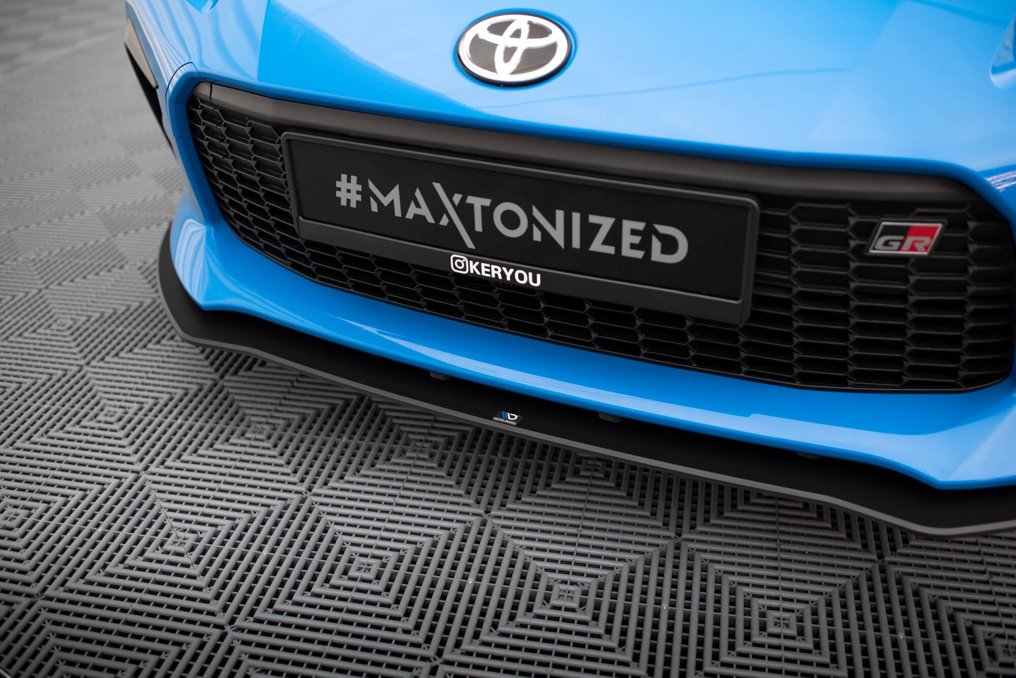 Maxton Design Street Pro Front Splitter V.1 para Toyota GR86 Mk1 - imagen 3
