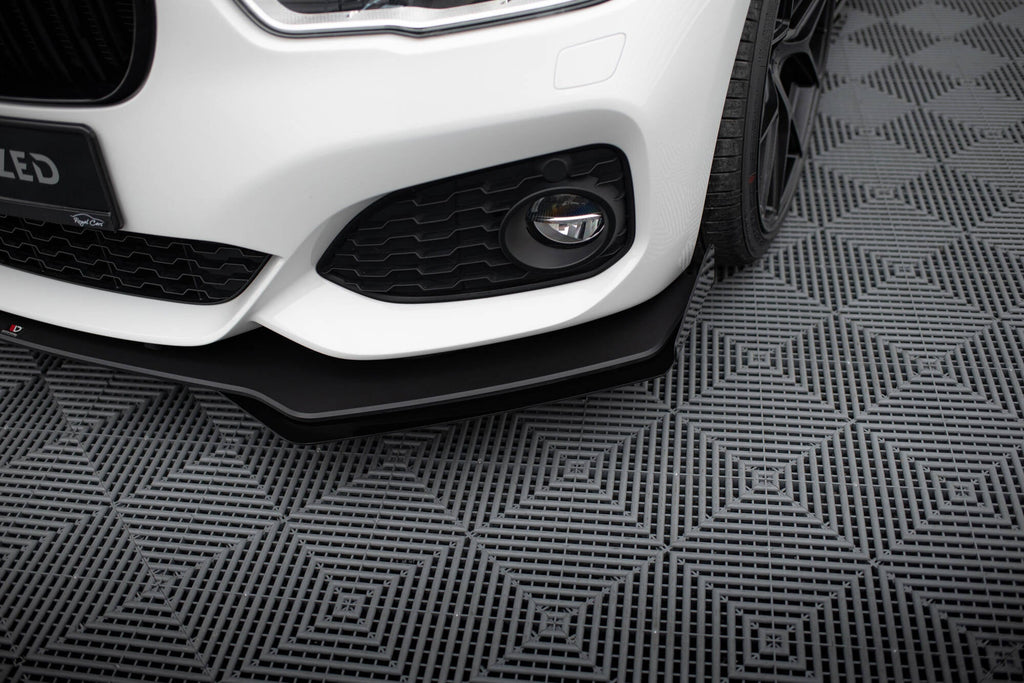 Maxton Design Street Pro Front Splitter V.3 + Flaps para BMW 1 F20 M-Pack Facelift / M140i - imagen 4
