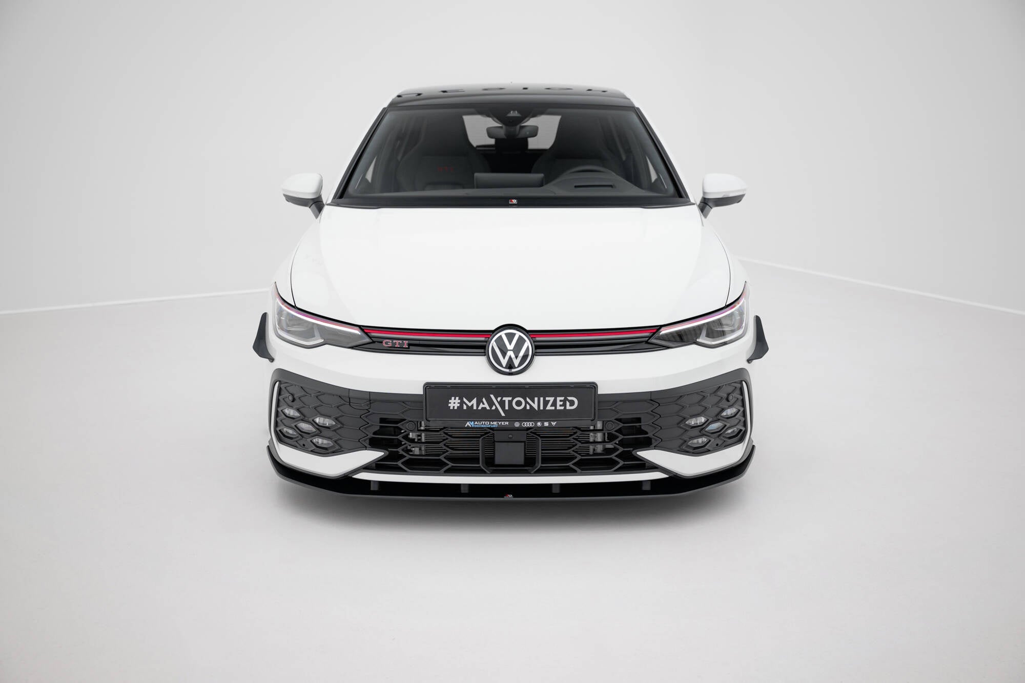 Maxton Design Street Pro Front Splitter para Volkswagen Golf GTI / GTE / R-Line Mk8 Facelift - imagen 2