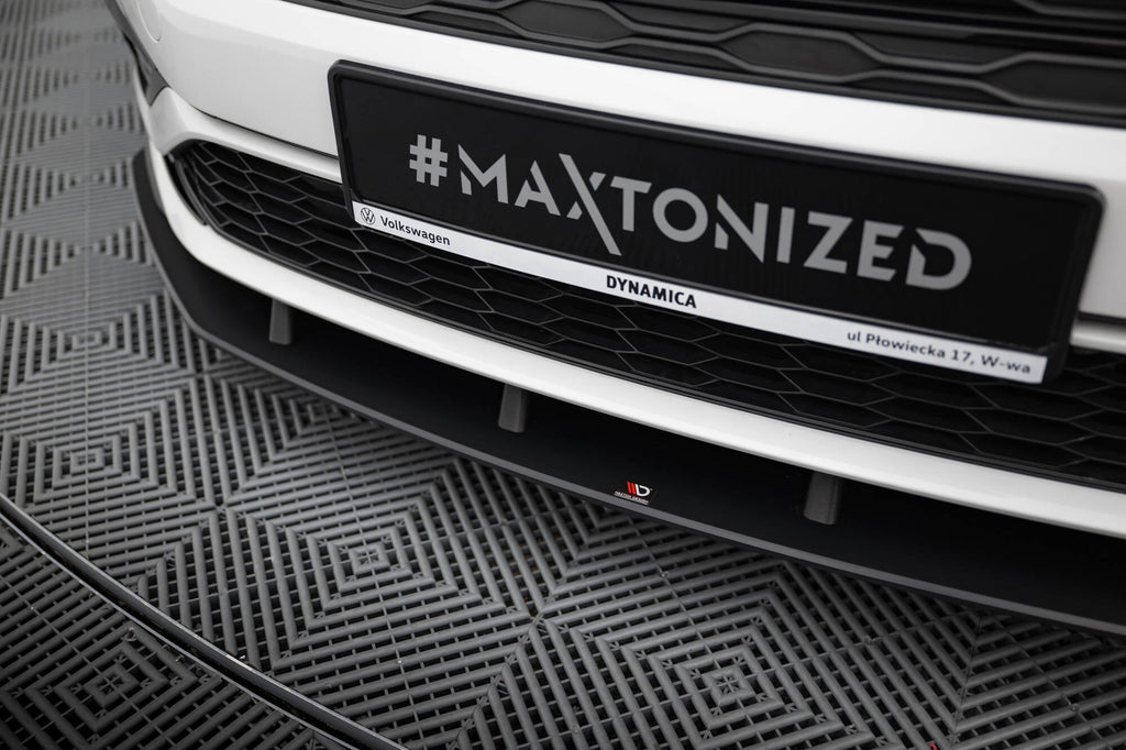 Maxton Design Street Pro Front Splitter para Volkswagen Jetta GLI Mk7 - imagen 3