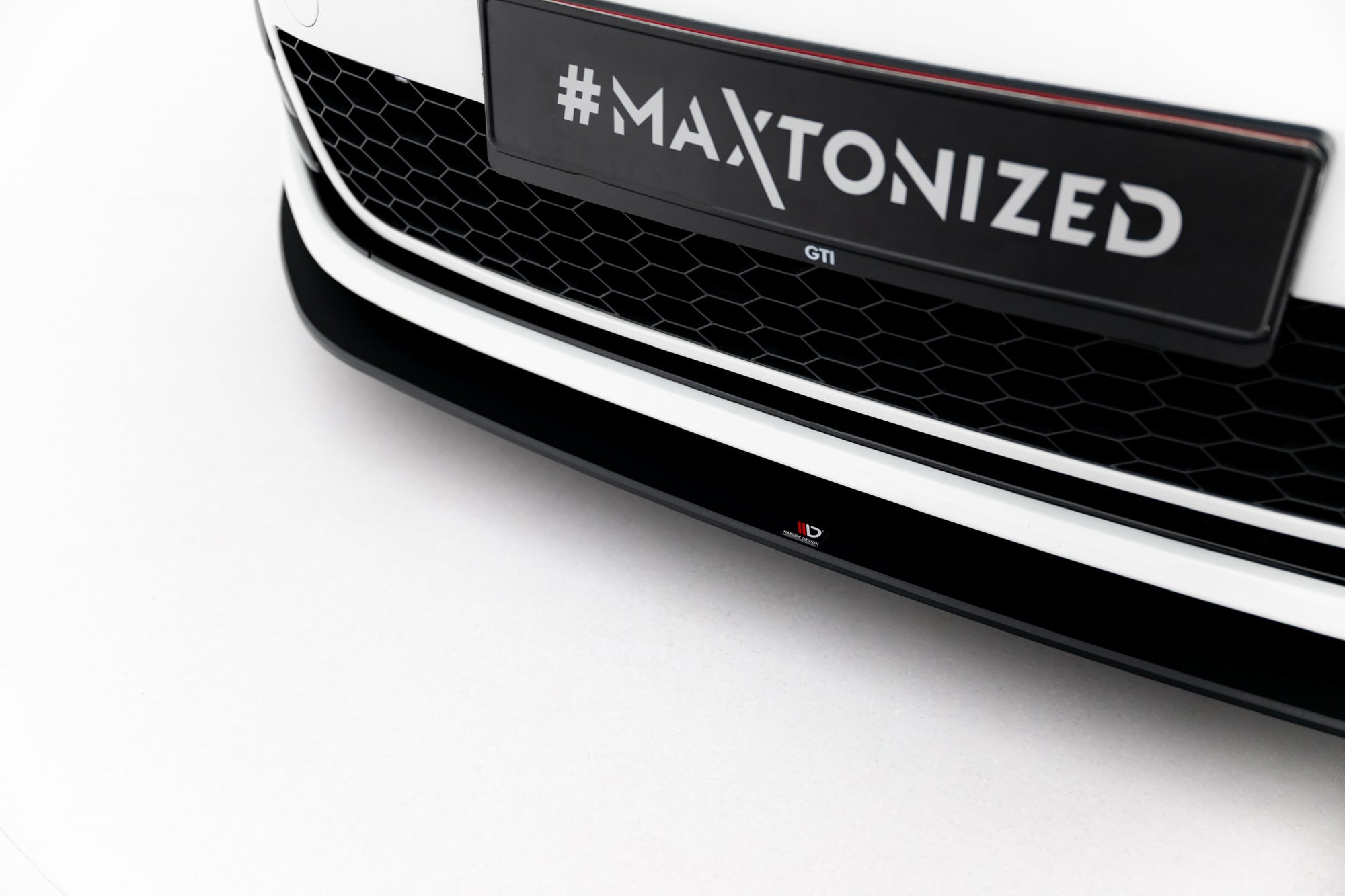 Maxton Design Street Pro Front Splitter para Volkswagen Golf Mk7 GTI - imagen 3