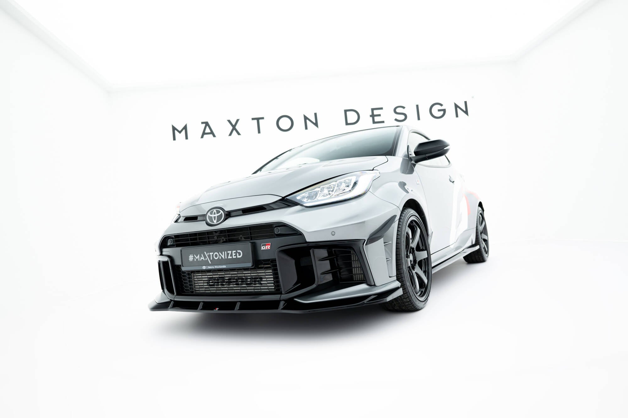 Maxton Design Splitter delantero V.1 para Toyota GR Yaris Mk4 Facelift - imagen 4