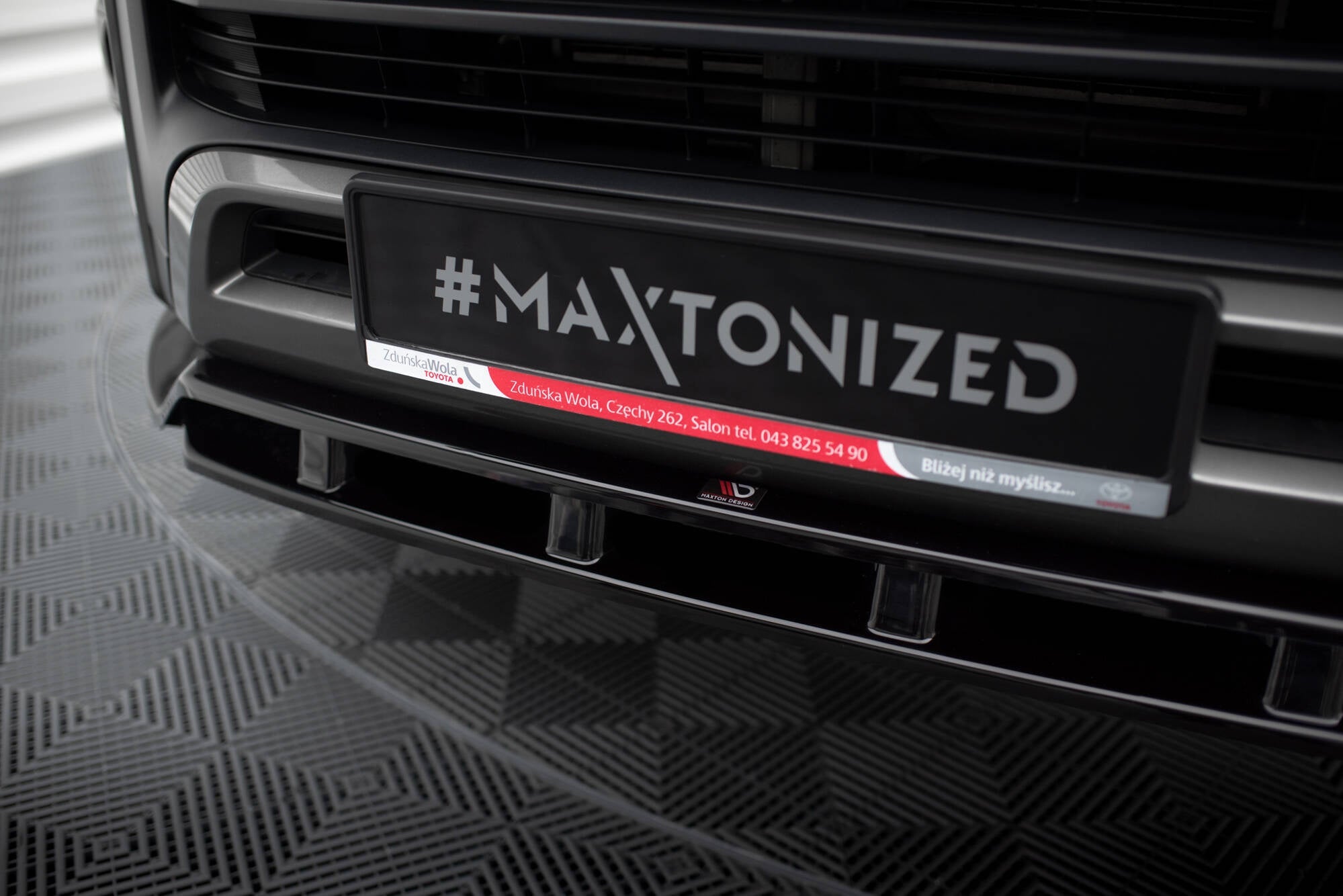 Maxton Design Splitter delantero para Toyota Hilux Invincible Mk8 Facelift - imagen 3