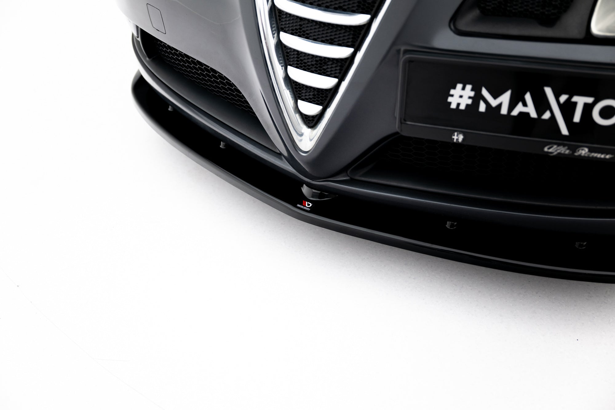 Maxton Design Splitter delantero V.1 para Alfa Romeo GT - imagen 3