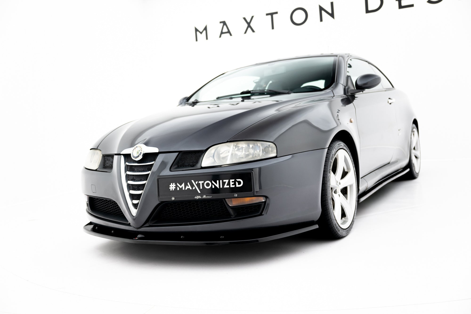 Maxton Design Splitter delantero V.1 para Alfa Romeo GT - imagen 1