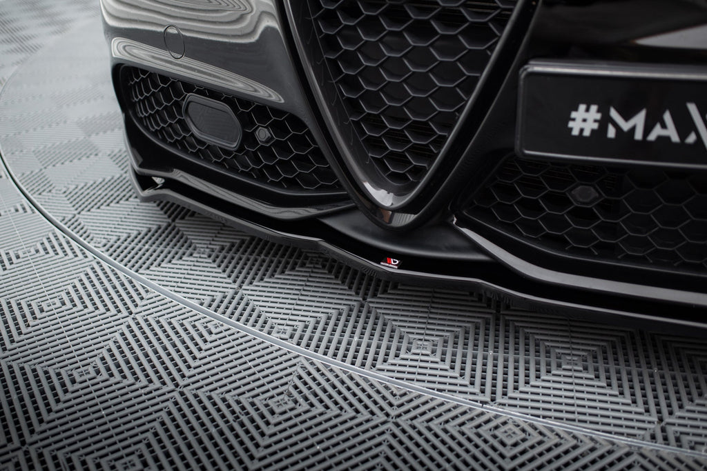 Maxton Design Splitter delantero V.1 para Alfa Romeo Giulia Veloce - imagen 3