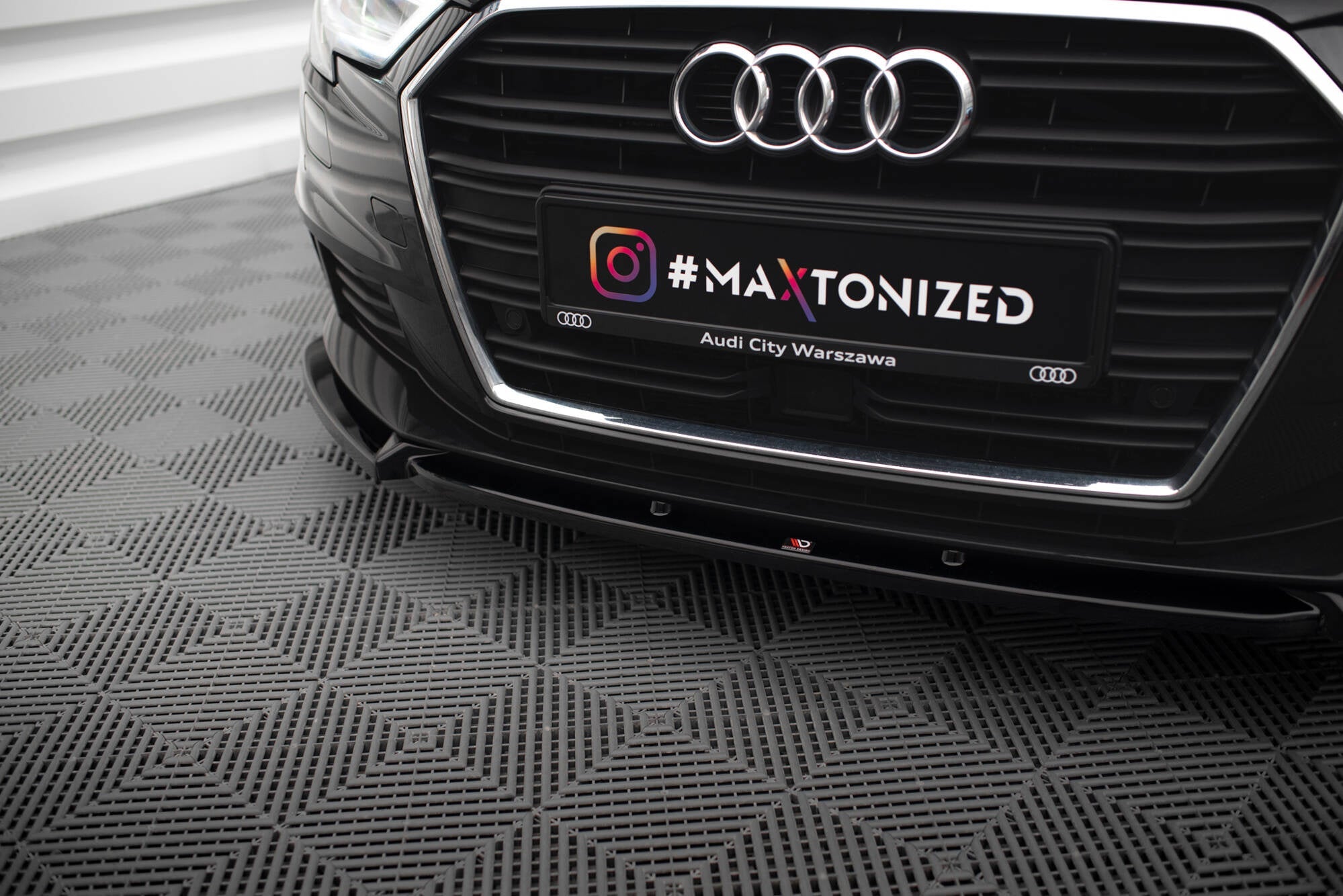Maxton Design Splitter delantero V.1 para Audi A3 Sportback 8V Facelift - imagen 3