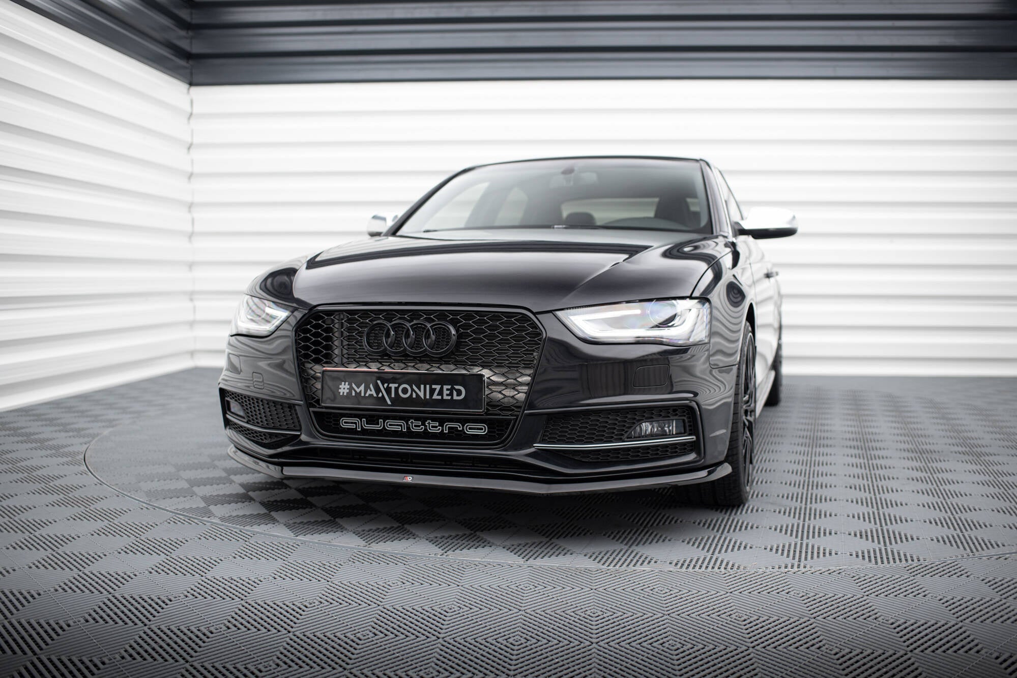 Maxton Design Splitter delantero V.1 para Audi A4 S-Line / S4 B8 Facelift - imagen 1