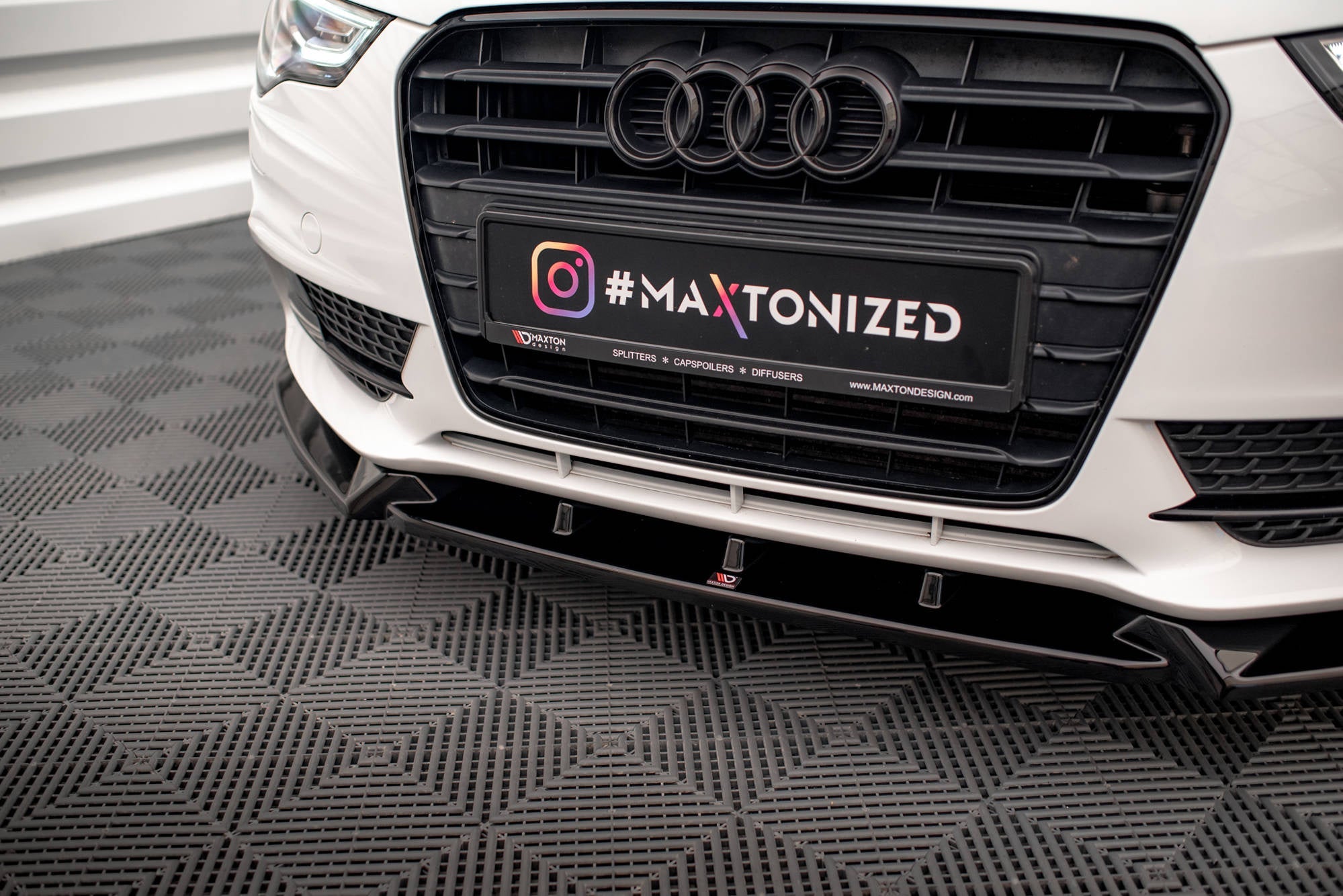 Maxton Design Splitter delantero V.1 para Audi A5 Coupe / Sportback 8T Facelift - imagen 3