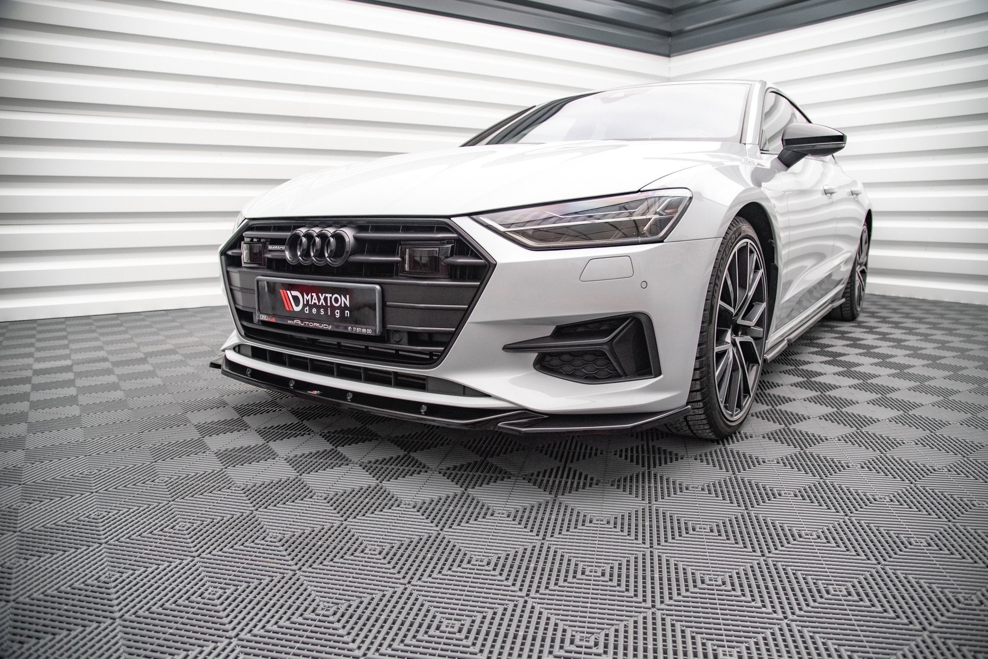 Maxton Design Splitter delantero V.1 para Audi A7 C8 - imagen 1