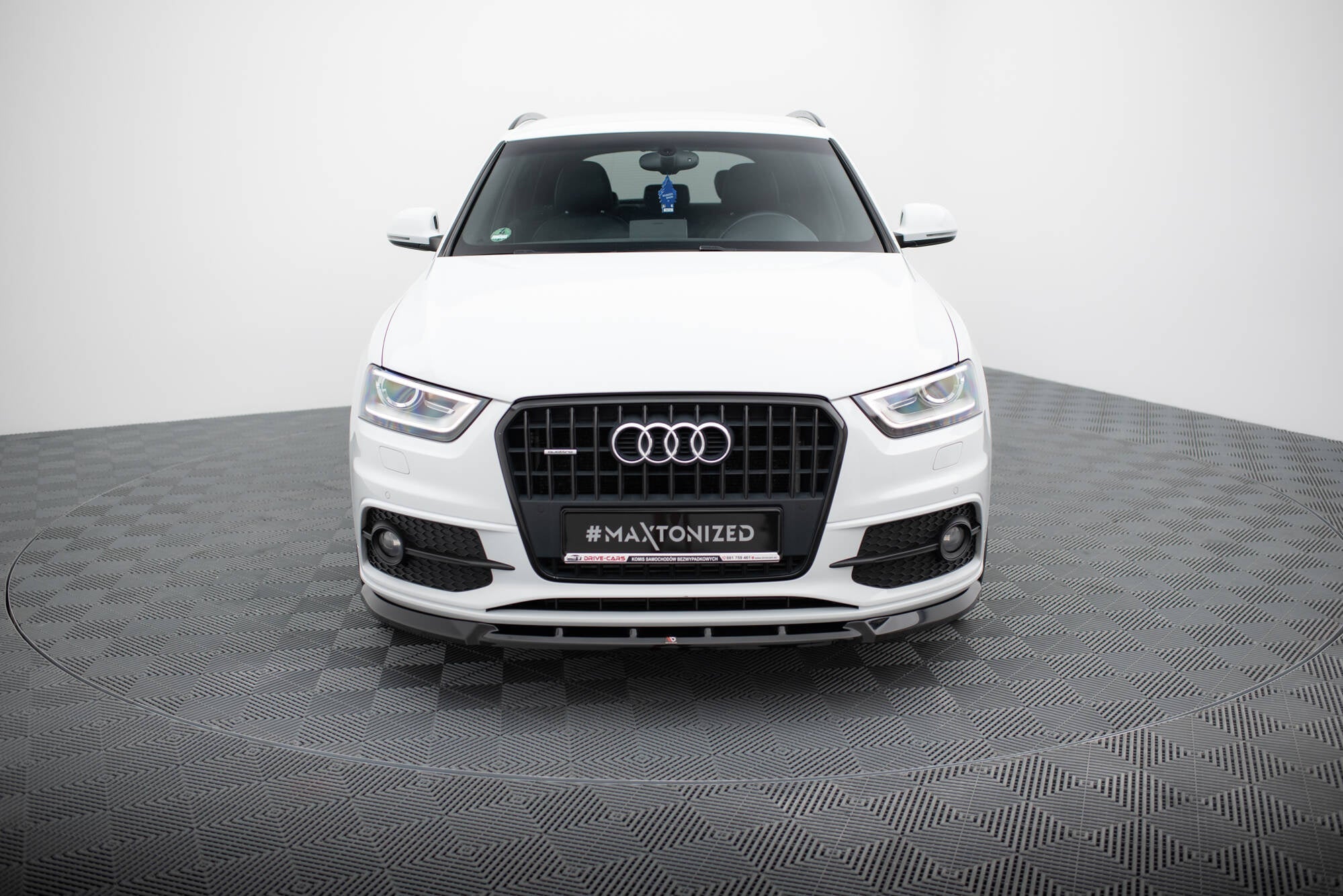 Maxton Design Splitter delantero V.1 para Audi Q3 S-line 8U - imagen 2
