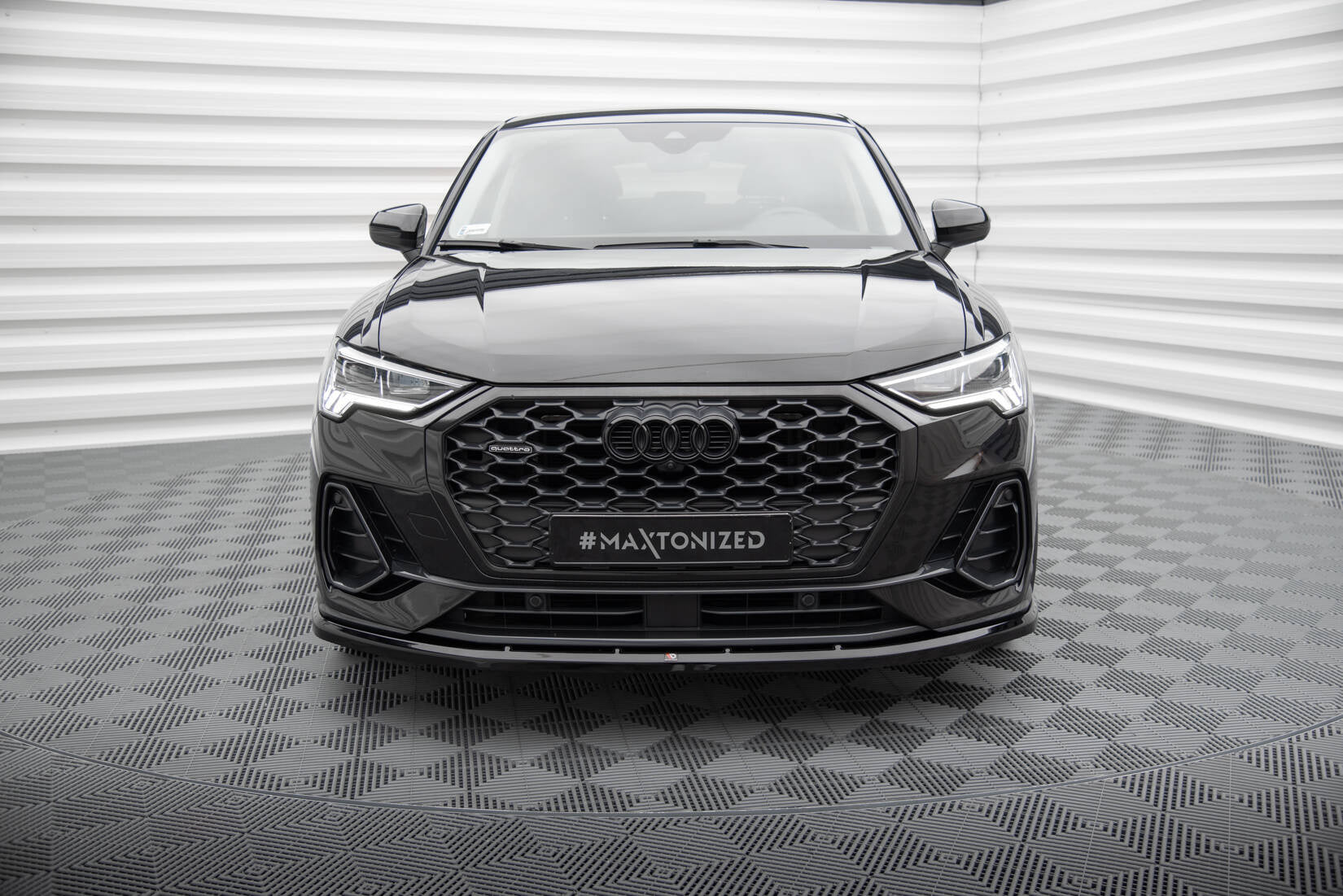 Maxton Design Splitter delantero V.1 para Audi Q3 Sportback F3 - imagen 2