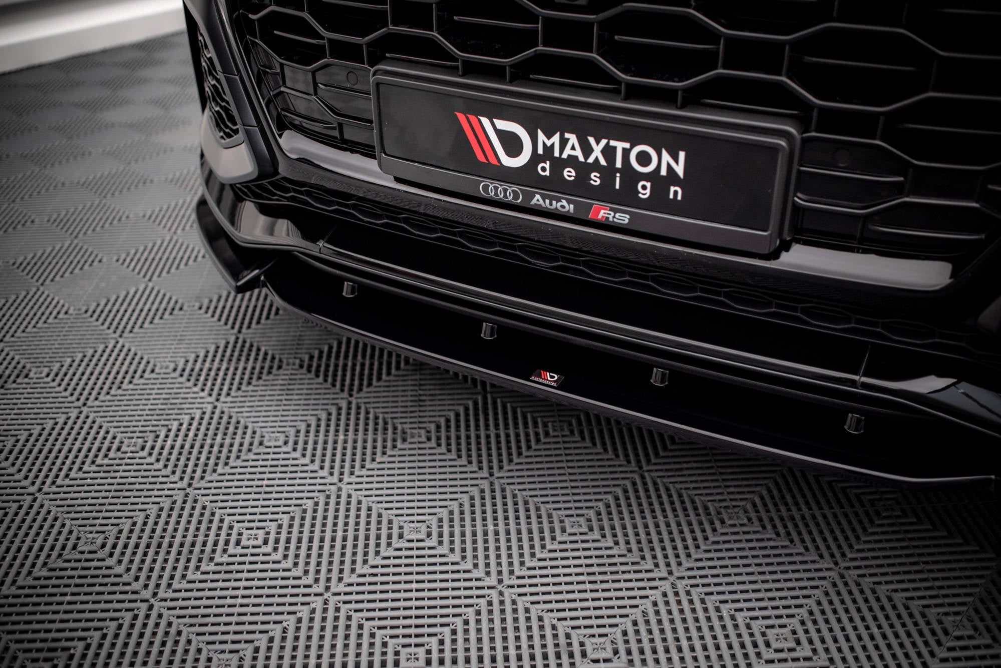 Maxton Design Splitter delantero V.1 para Audi RSQ8 Mk1 - imagen 3