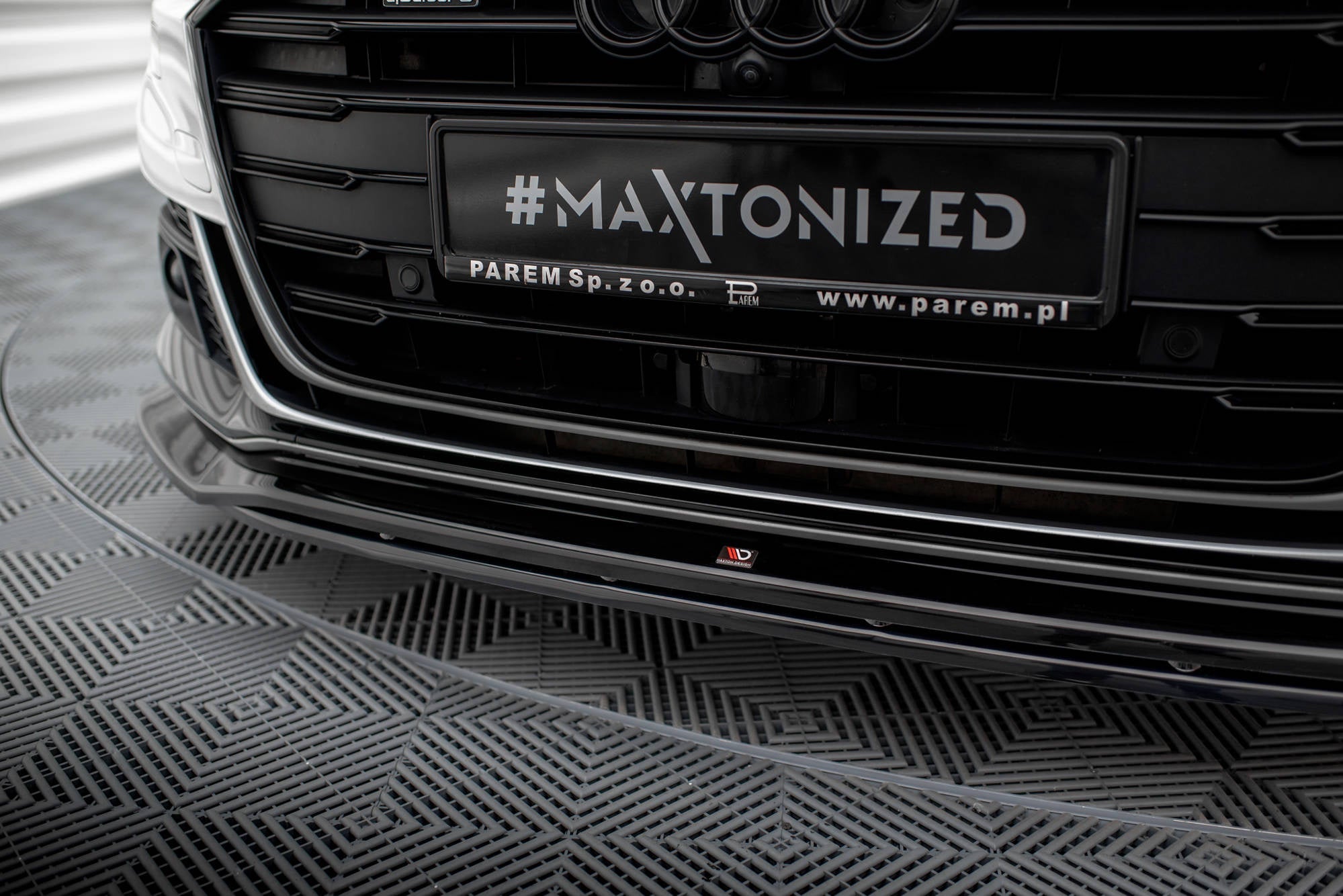 Maxton Design Splitter delantero V.1 para Audi S8 / A8 S-Line D5 - imagen 6