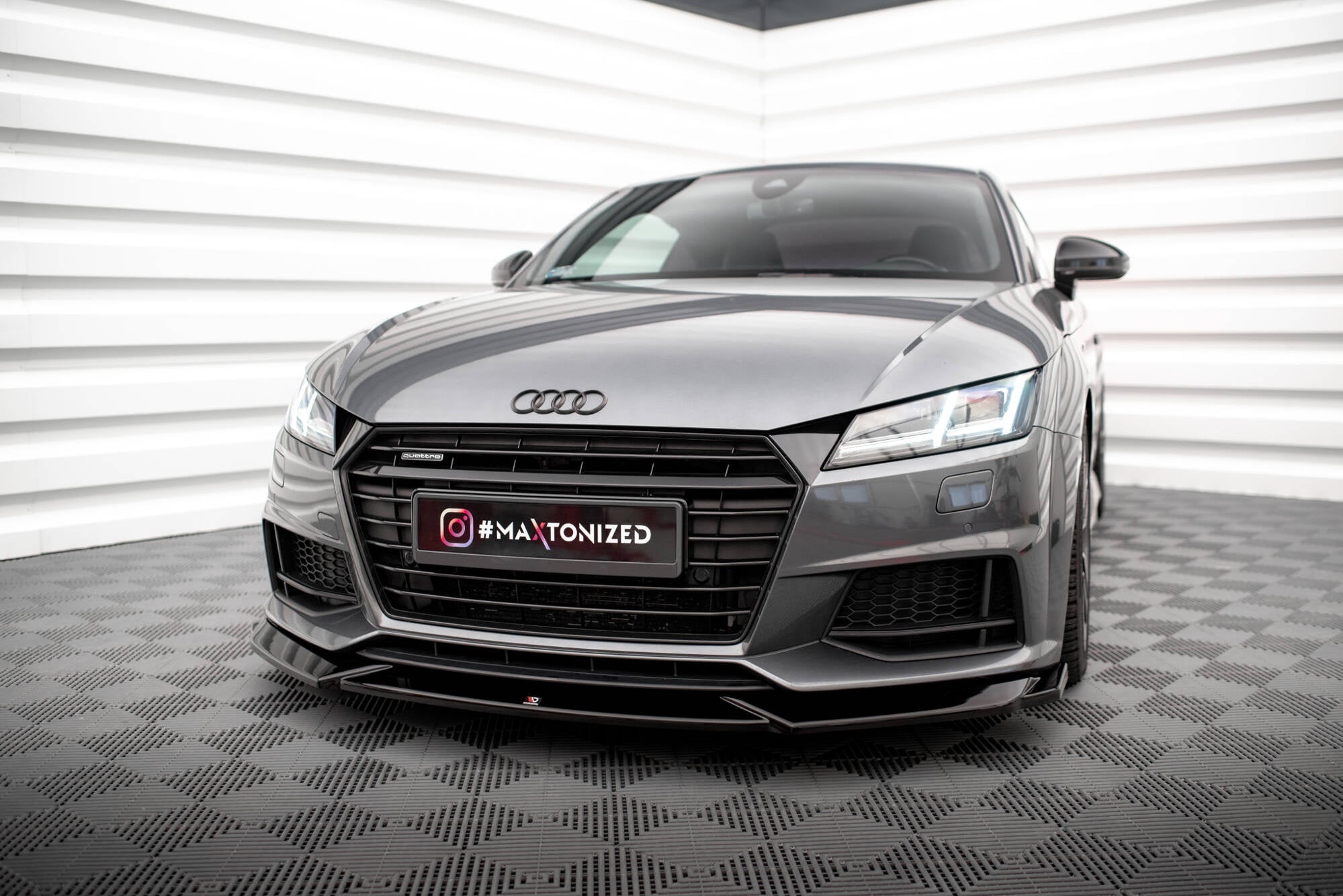 Maxton Design Splitter delantero V.1 para Audi TT S / S-Line 8S - imagen 1