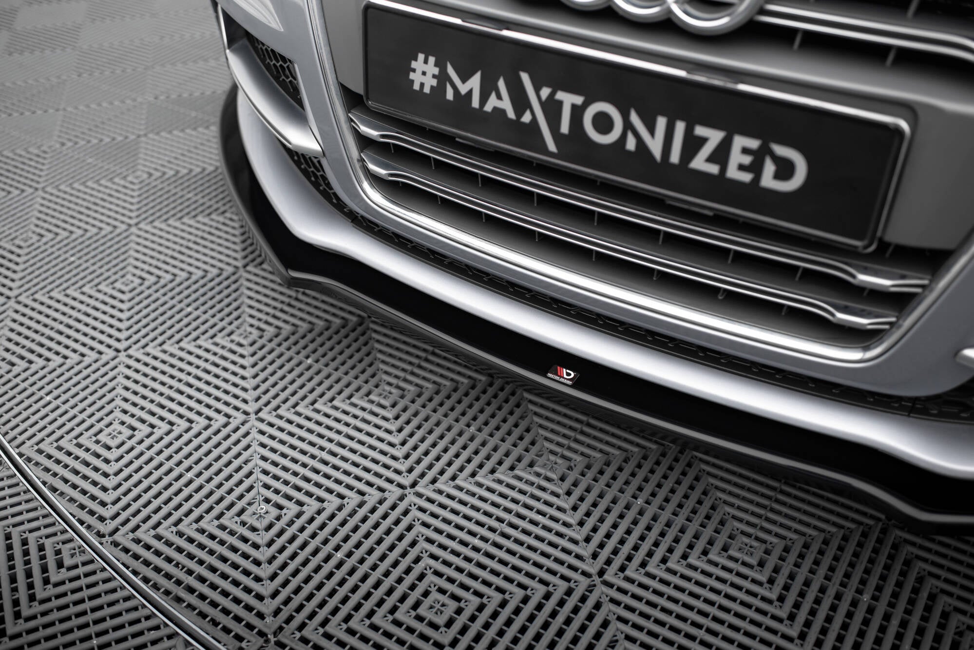 Maxton Design Splitter delantero V.1 para Audi TT S / TT S-Line 8J Facelift - imagen 3