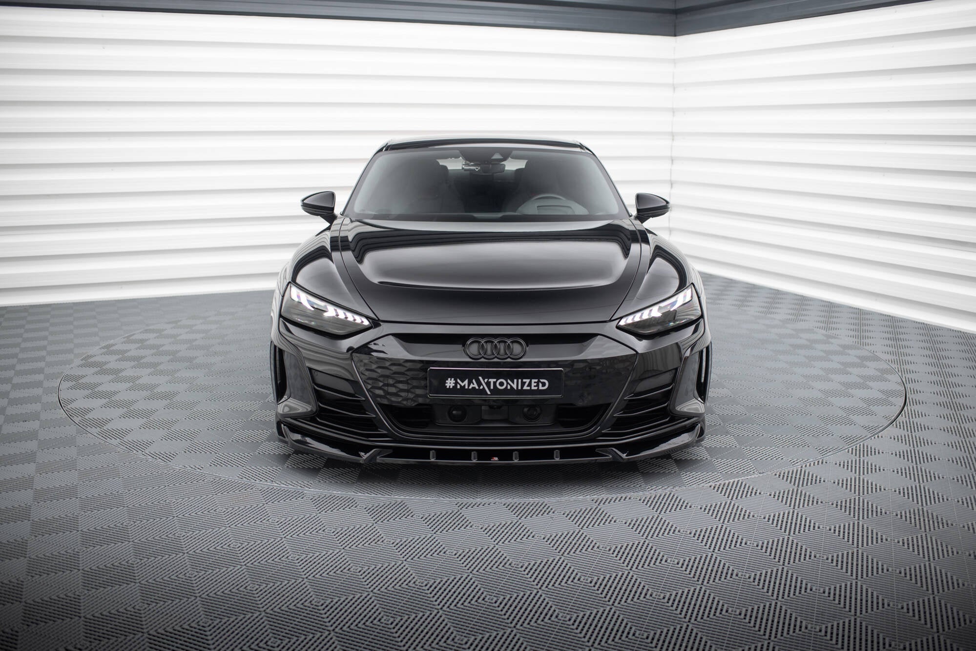 Maxton Design Splitter delantero V.1 para Audi e-Tron GT / RS GT Mk1 - imagen 2
