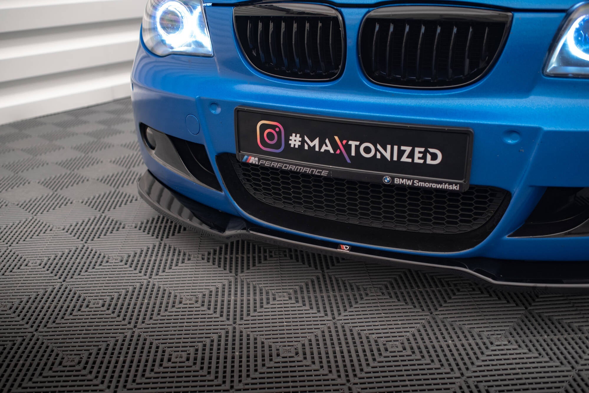 Maxton Design Splitter delantero V.1 para BMW 1 M-Pack E87 / E81 Facelift - imagen 3