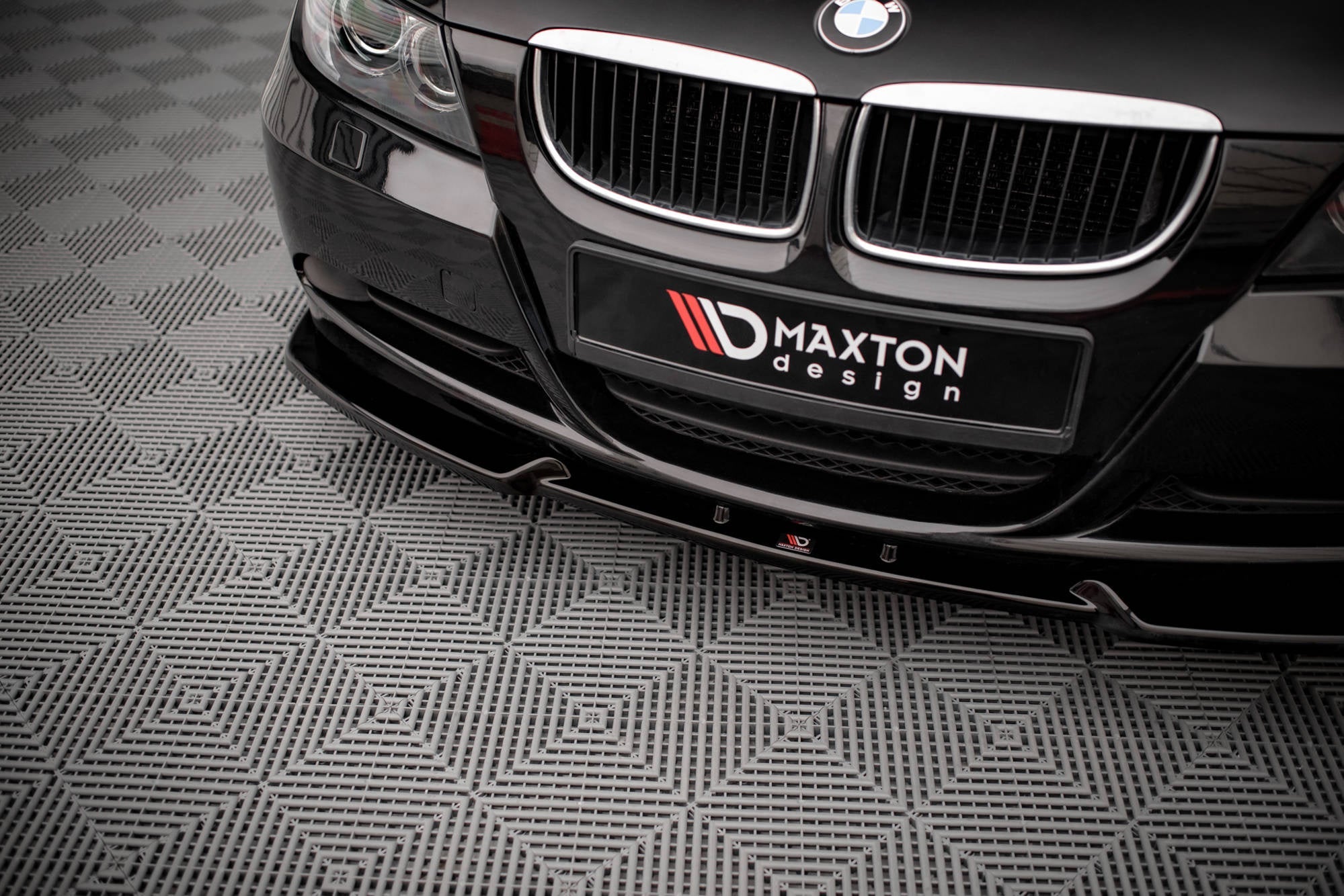 Maxton Design Splitter delantero V.1 para BMW 3 E90 - imagen 2