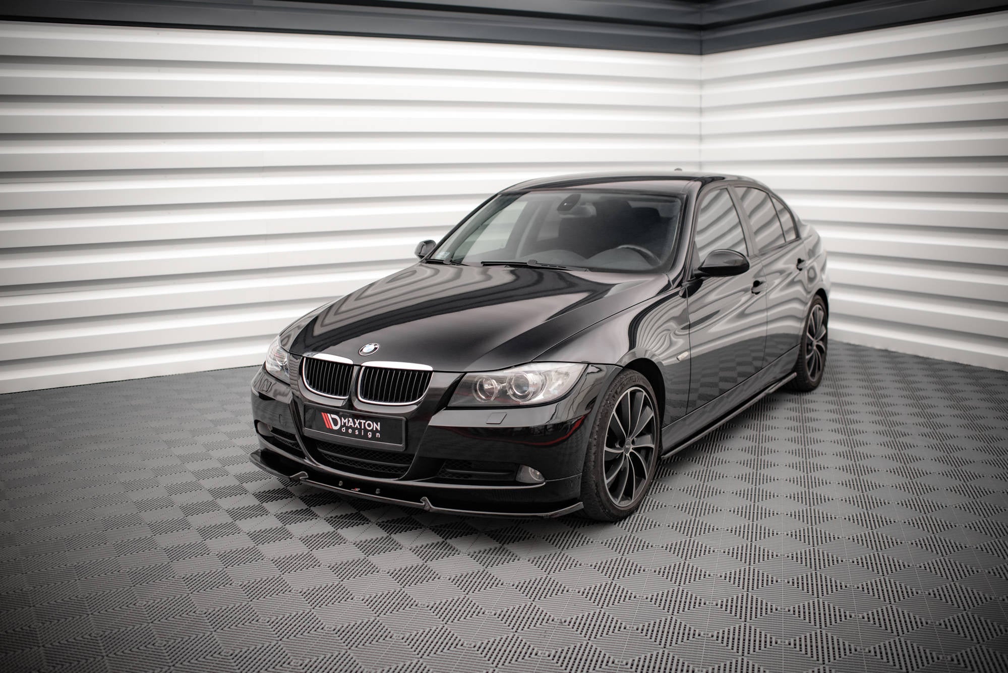 Maxton Design Splitter delantero V.1 para BMW 3 E90 - imagen 3
