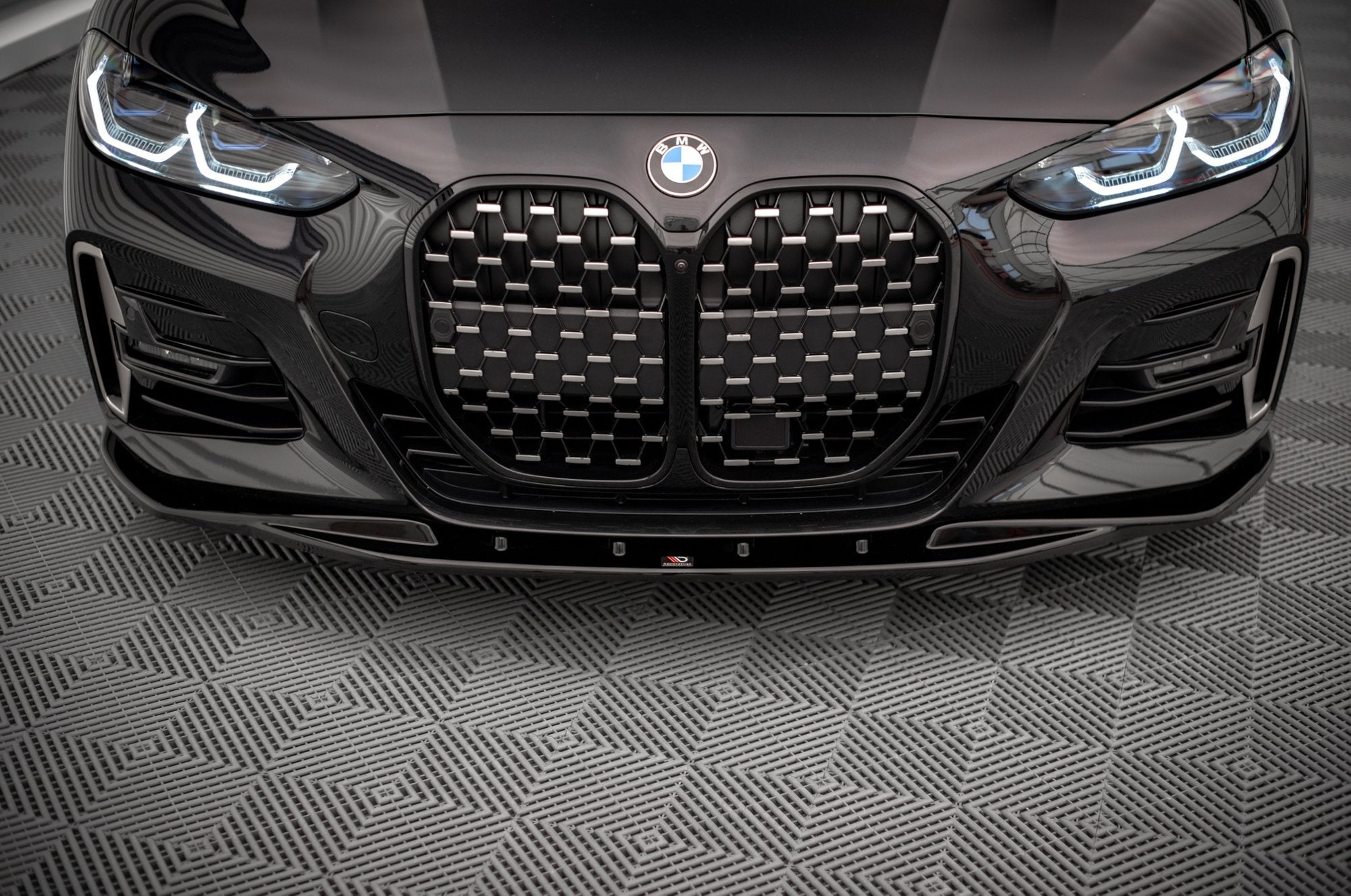 Maxton Design Splitter delantero V.1 para BMW 4 M-Pack / M440i G22 / G23 / G22 Facelift / G23 Facelift - imagen 2