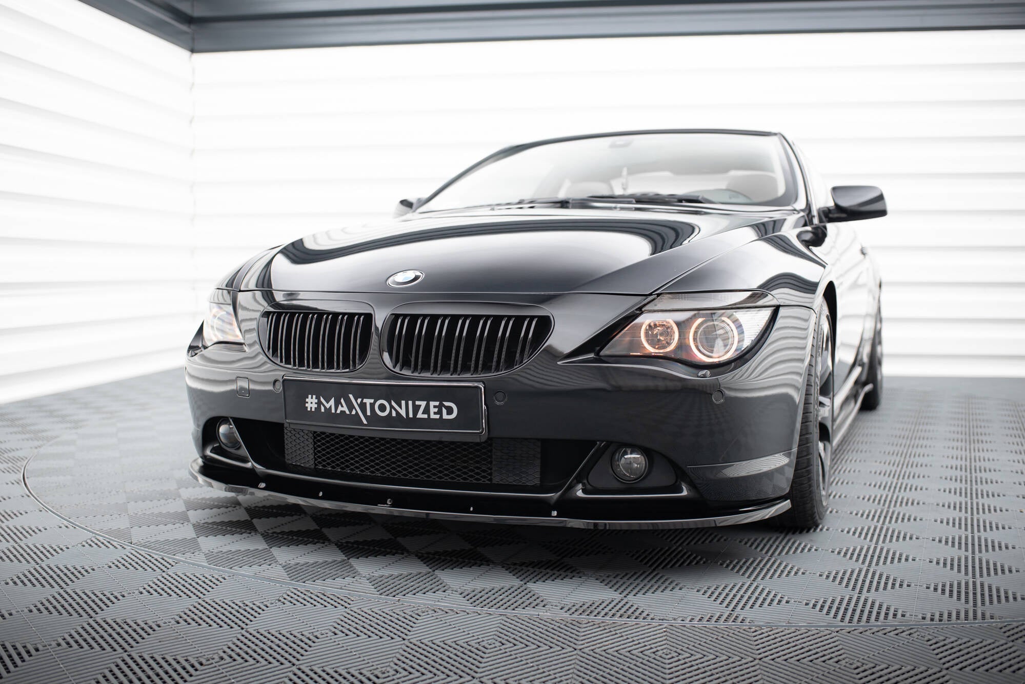 Maxton Design Splitter delantero V.1 para BMW 6 Coupe E63 / Cabrio E64 - imagen 1