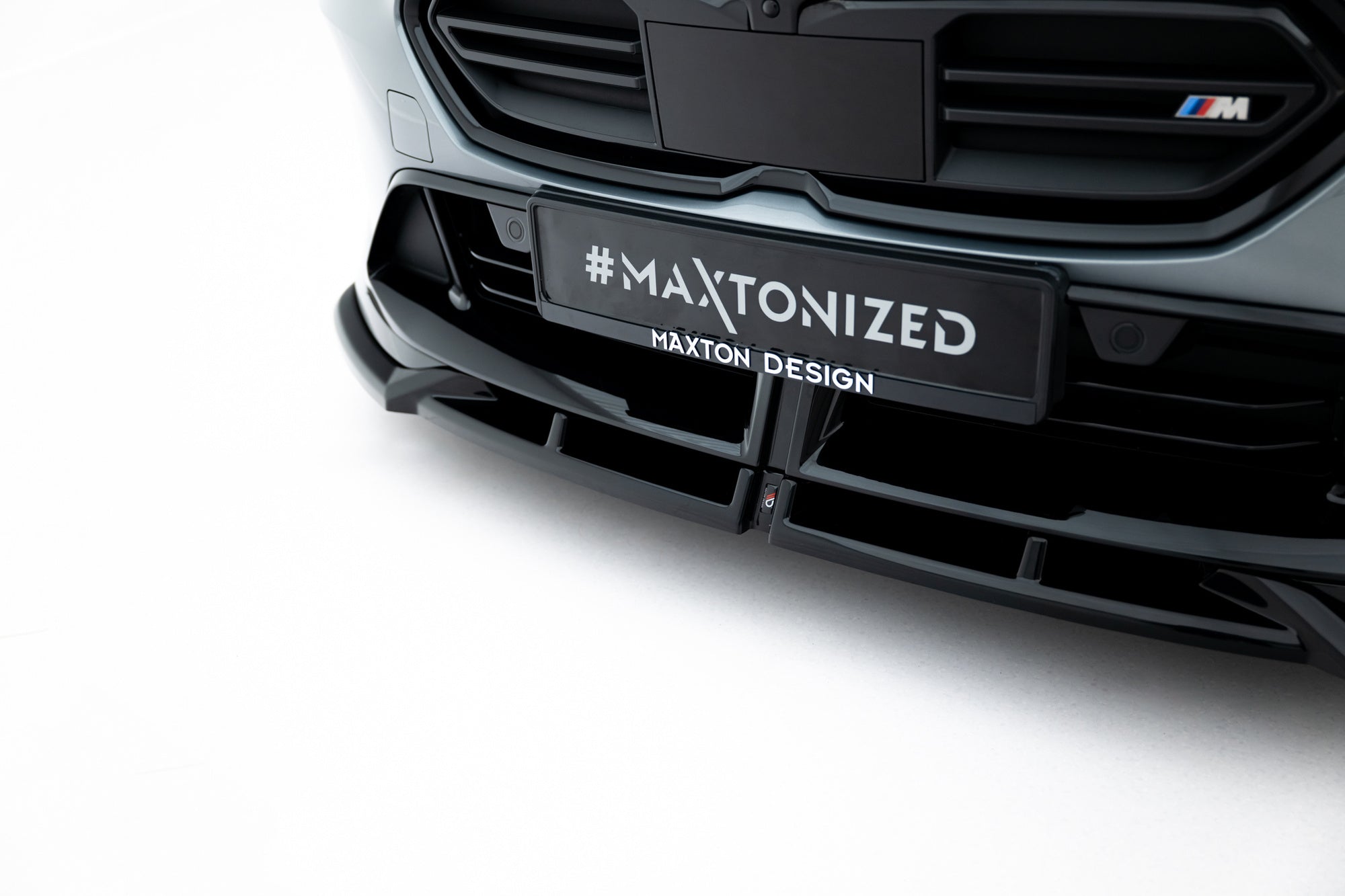 Maxton Design Splitter delantero V.1 para BMW M135i M Performance F70 - imagen 7