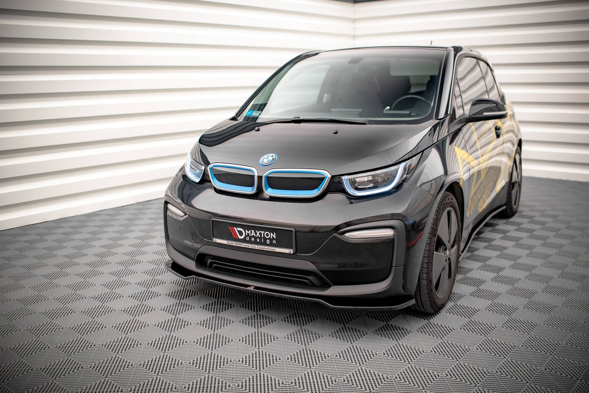 Maxton Design Splitter delantero V.1 para BMW i3 Mk1 Facelift - imagen 1