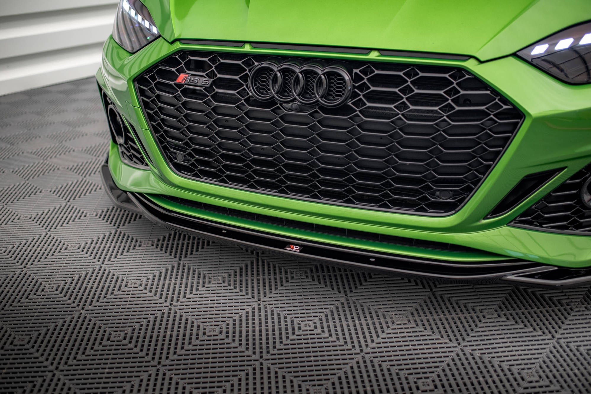 Maxton Design Splitter delantero V.1 + Flaps para Audi RS5 F5 Facelift - imagen 3
