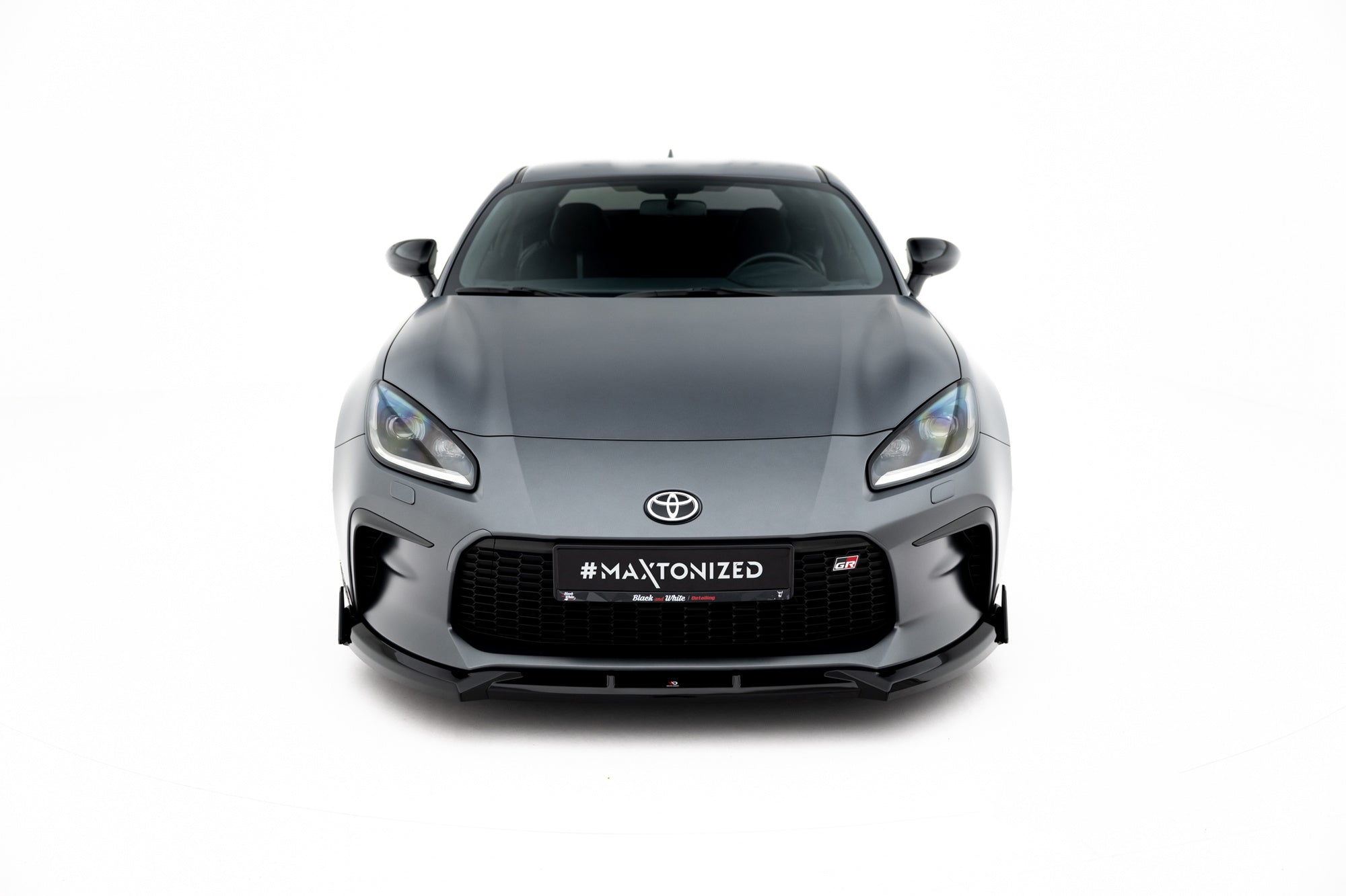 Maxton Design Splitter delantero V.1 + Flaps para Toyota GR86 Mk1 - imagen 2