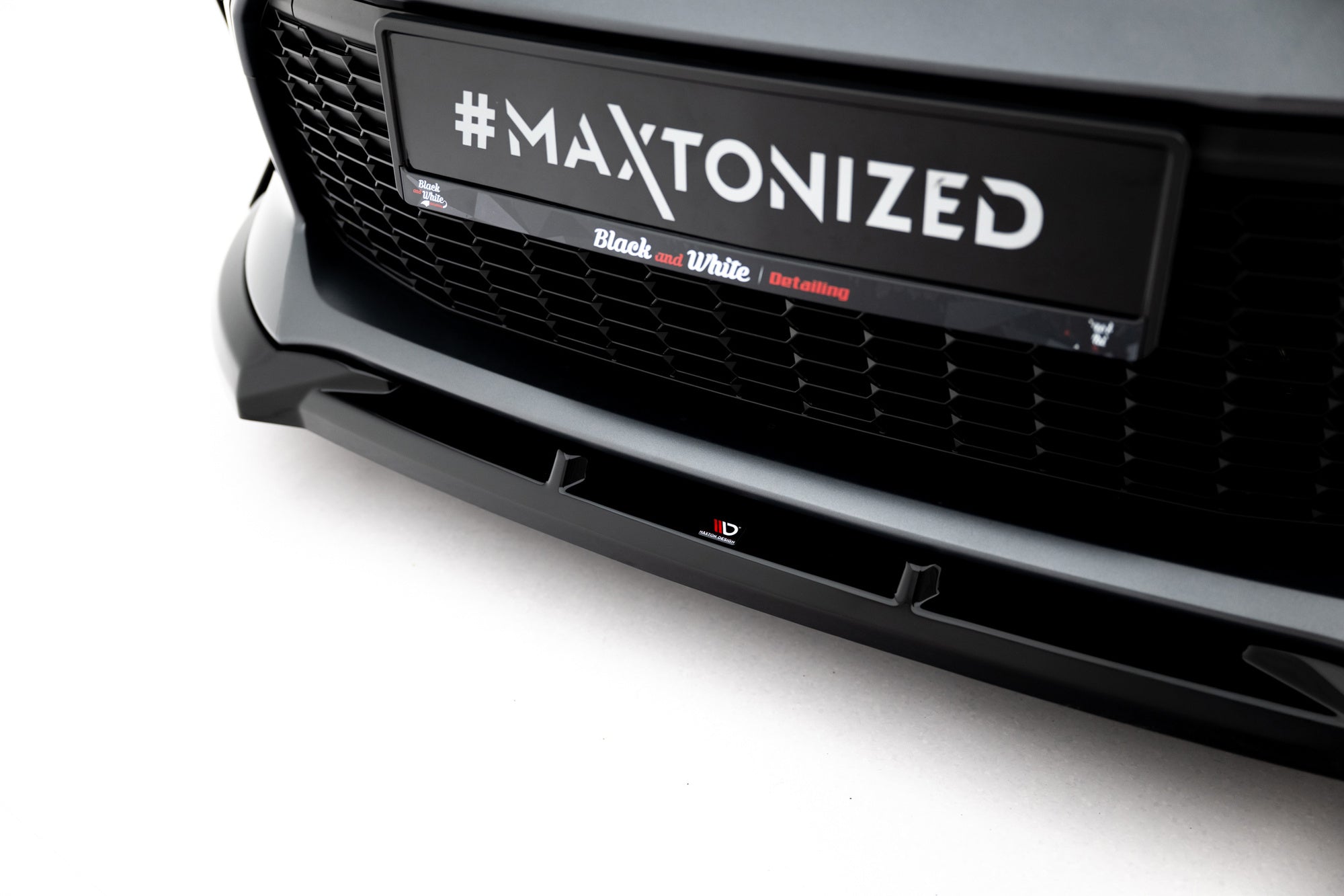 Maxton Design Splitter delantero V.1 + Flaps para Toyota GR86 Mk1 - imagen 3