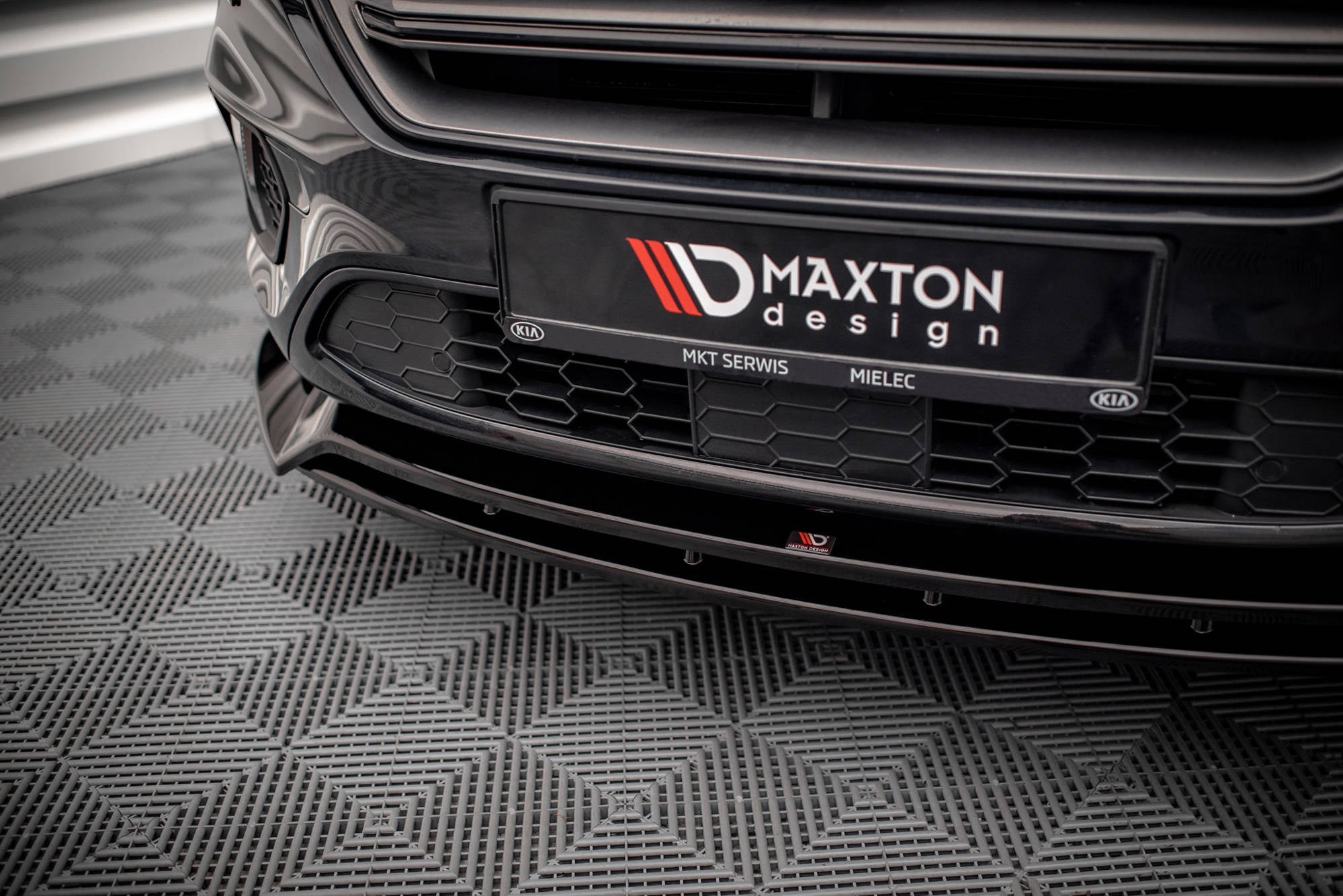 Maxton Design Splitter delantero V.1 para Ford Escape ST-Line Mk3 - imagen 3