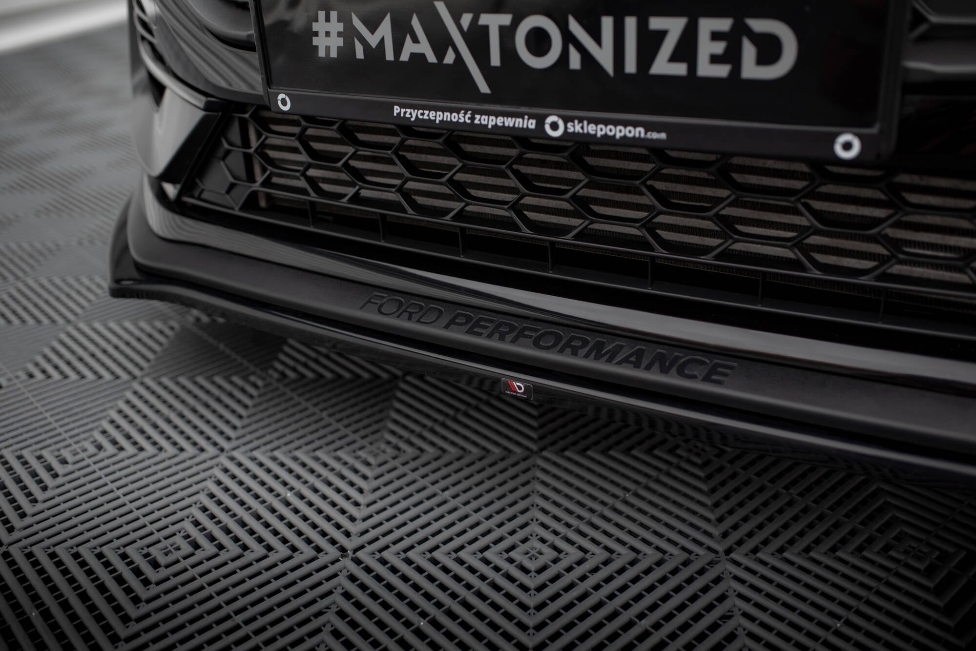 Maxton Design Splitter delantero V.1 para Ford Fiesta ST / ST-line Mk8 Facelift - imagen 2