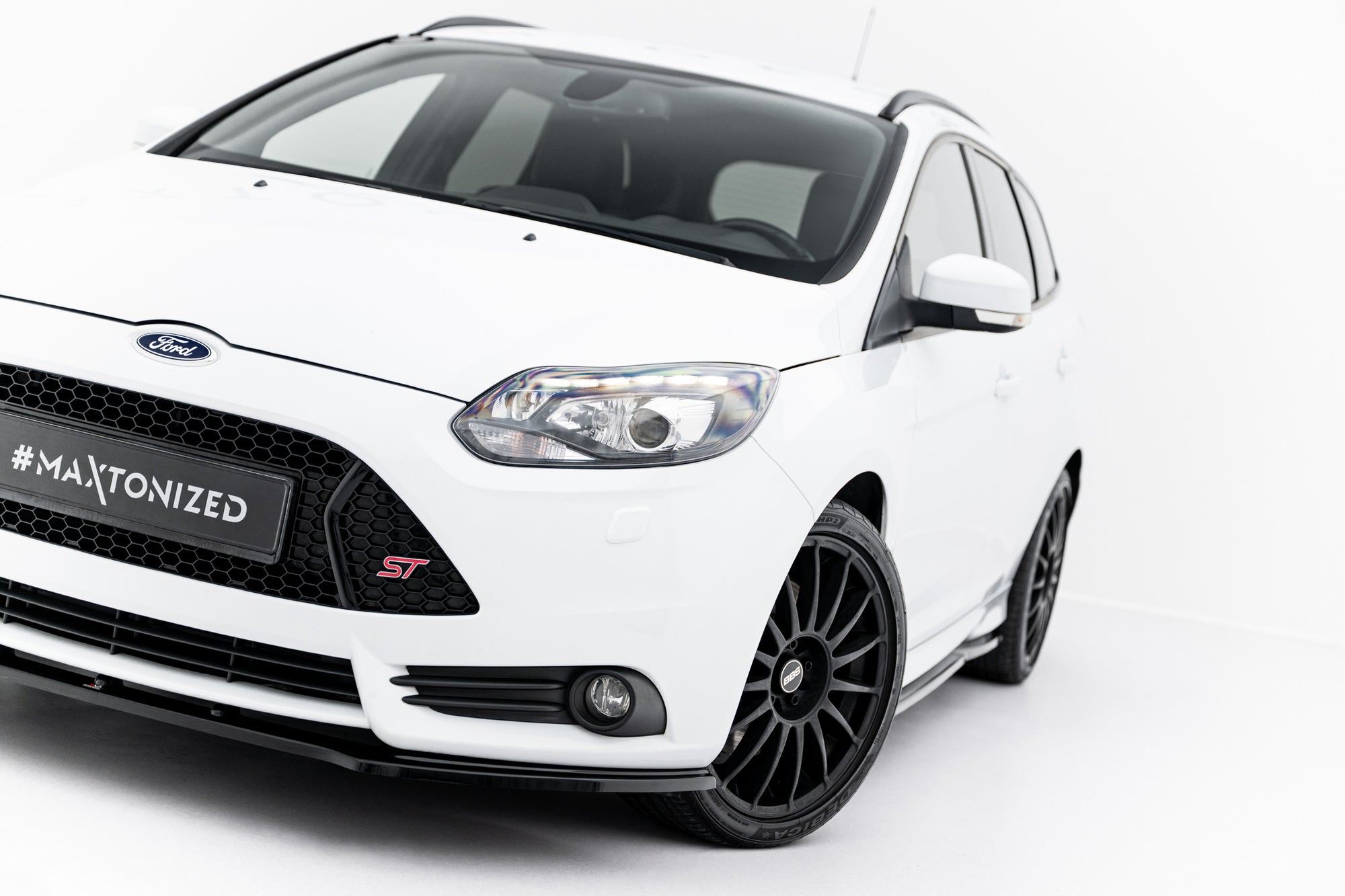 Maxton Design Splitter delantero V.1 para Ford Focus ST Mk3 - imagen 1