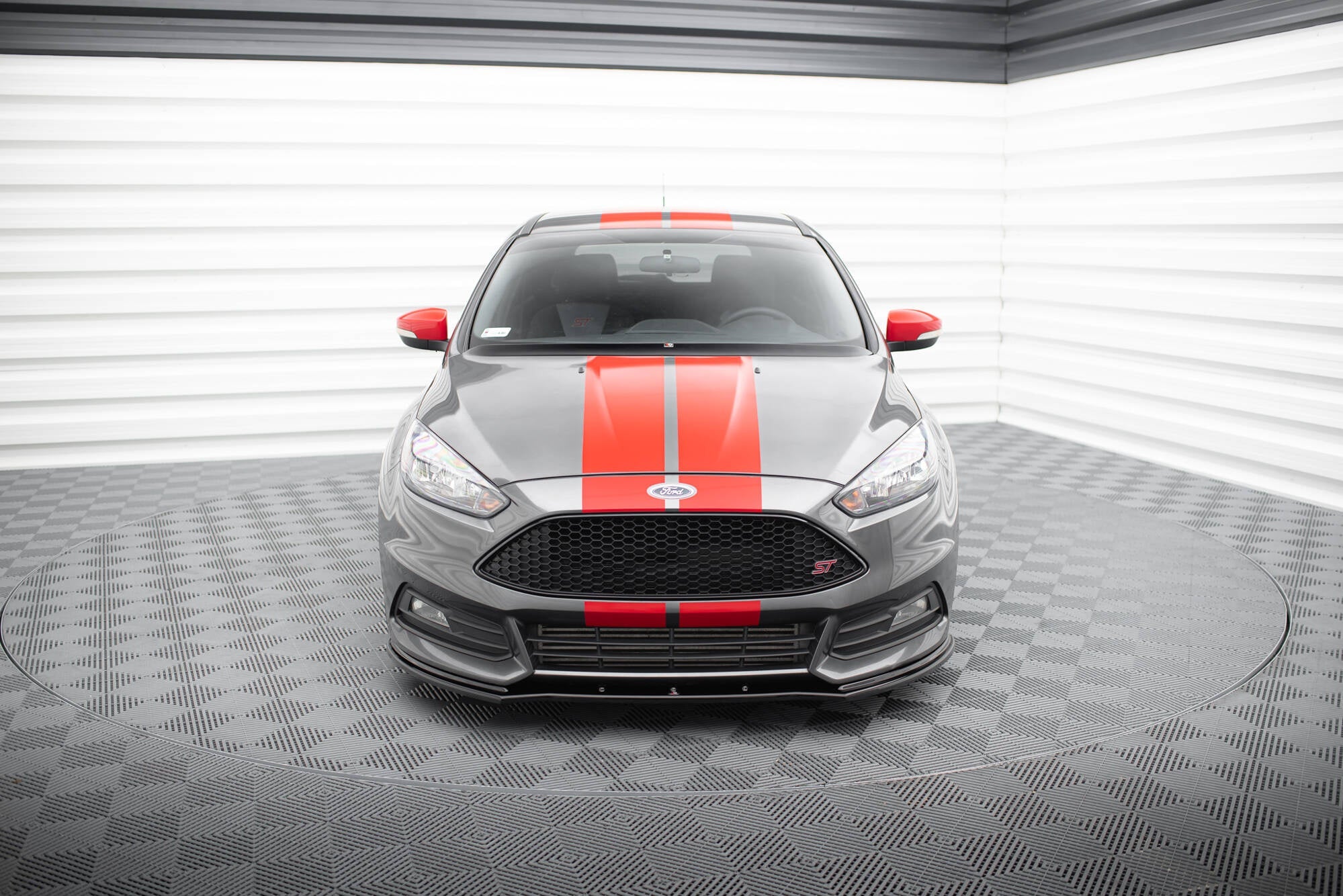 Maxton Design Splitter delantero V.1 para Ford Focus ST Mk3 Facelift - imagen 2