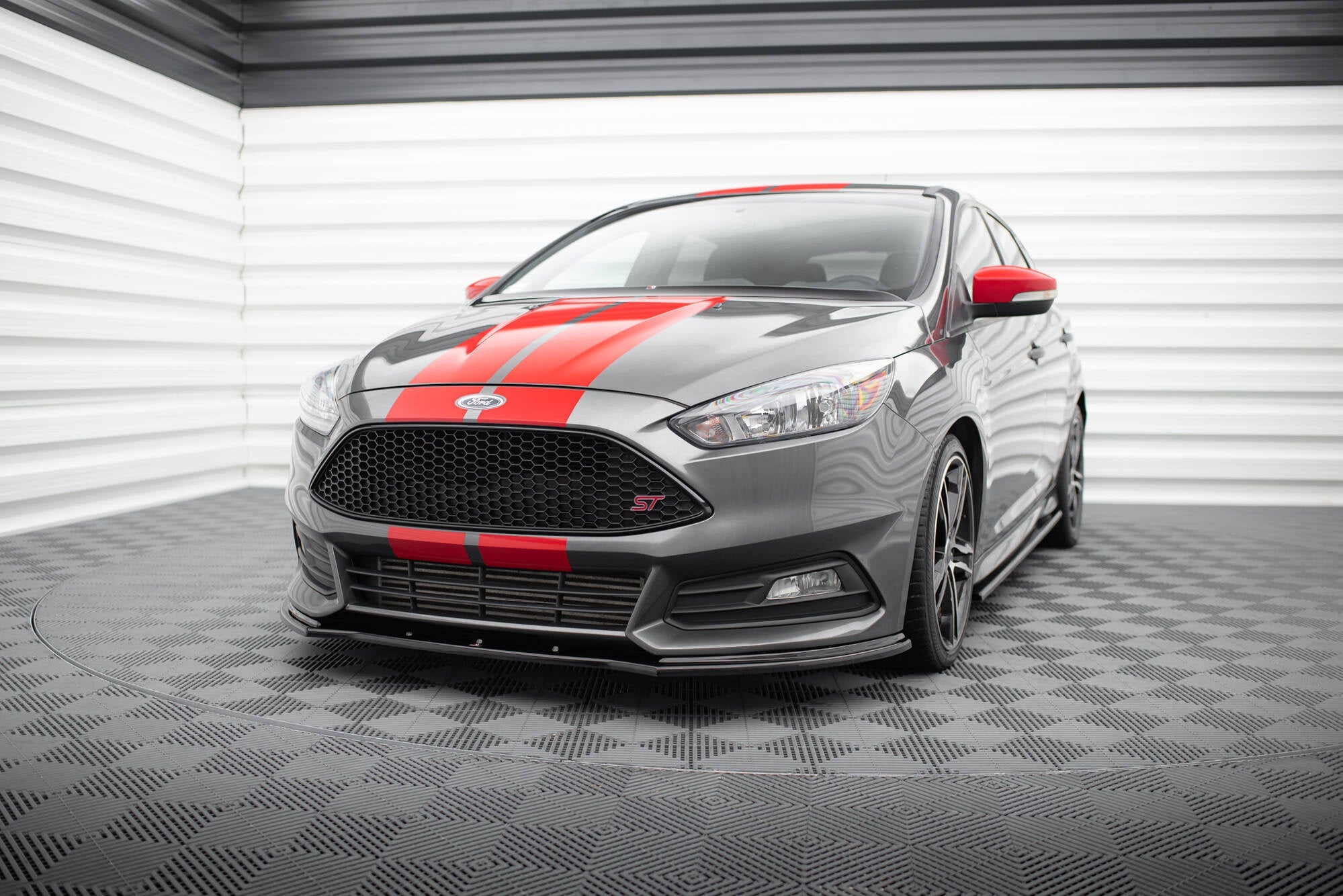 Maxton Design Splitter delantero V.1 para Ford Focus ST Mk3 Facelift - imagen 1