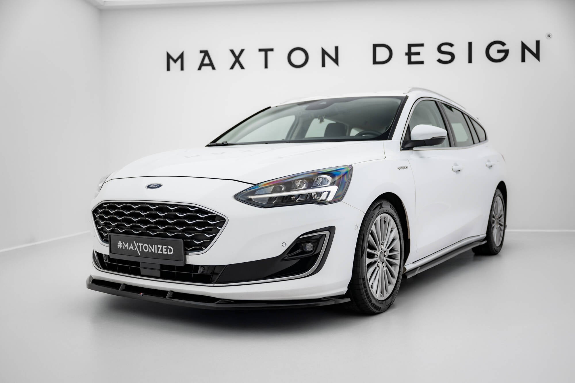 Maxton Design Splitter delantero V.1 para Ford Focus Vignale Mk4 - imagen 1