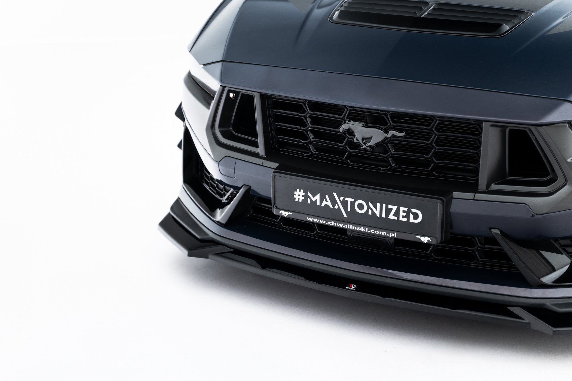 Maxton Design Splitter delantero V.1 para Ford Mustang Dark Horse Mk7 - imagen 2