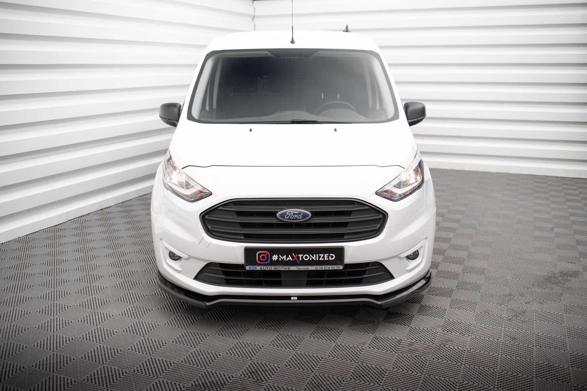 Maxton Design Splitter delantero V.1 para Ford Transit Connect Mk2 Facelift - imagen 2