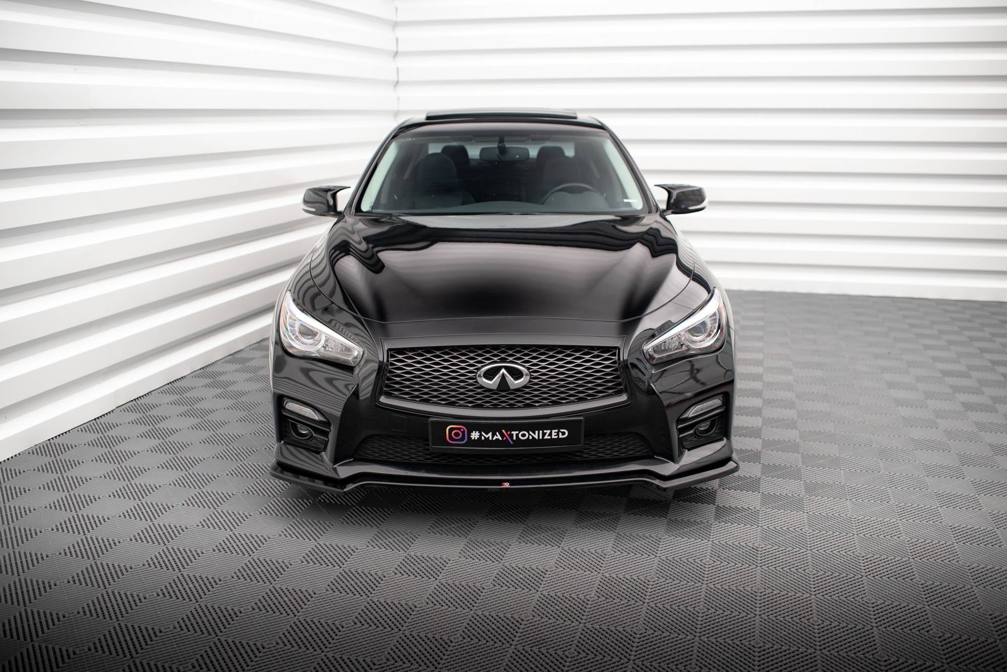 Maxton Design Splitter delantero V.1 para Infiniti Q50 S Mk1 - imagen 2