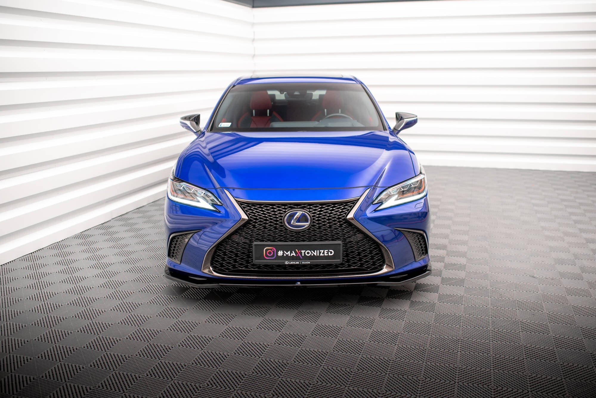 Maxton Design Splitter delantero V.1 para Lexus ES F Sport Mk7 - imagen 2