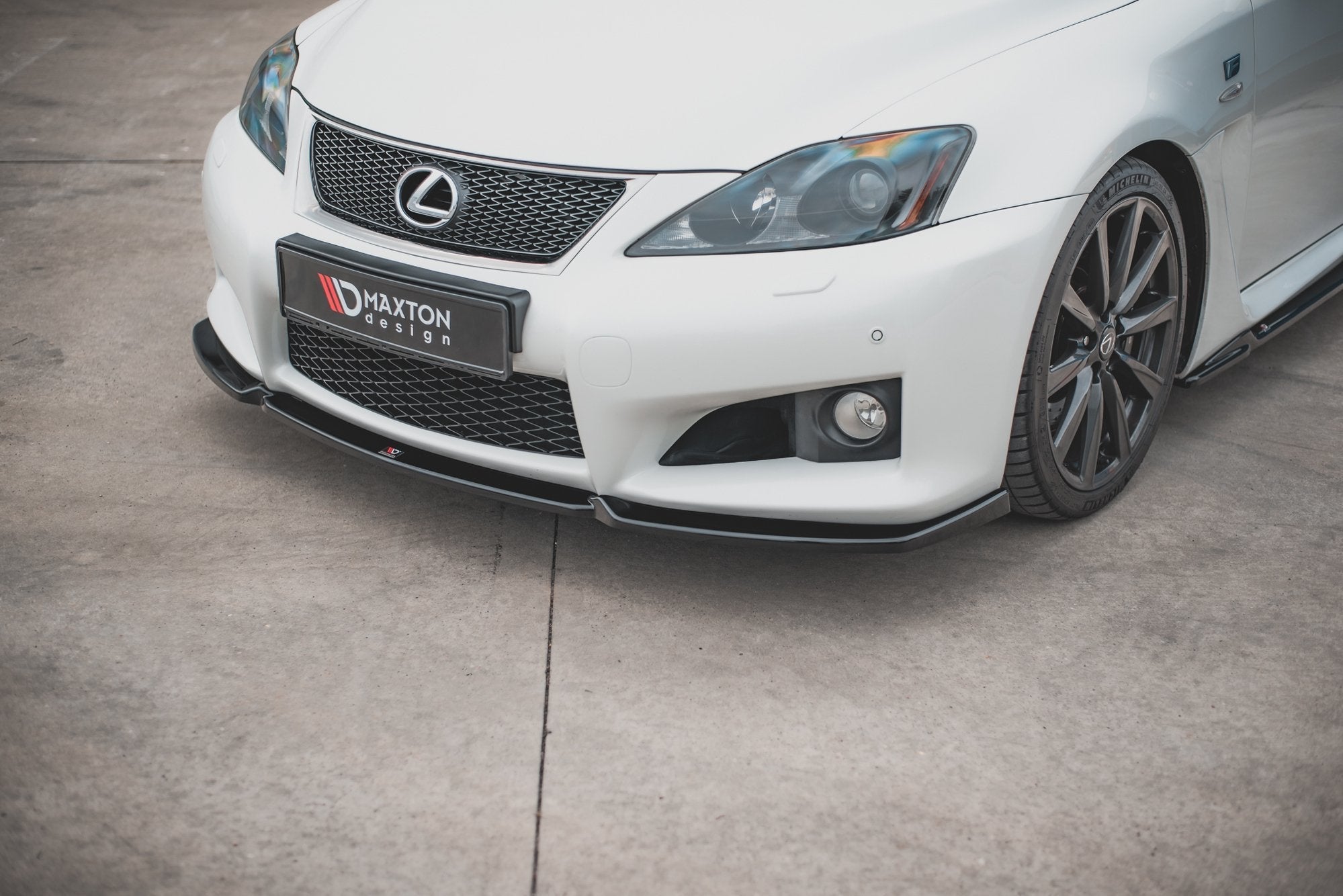 Maxton Design Splitter delantero V.1 para Lexus IS F Mk2 - imagen 3